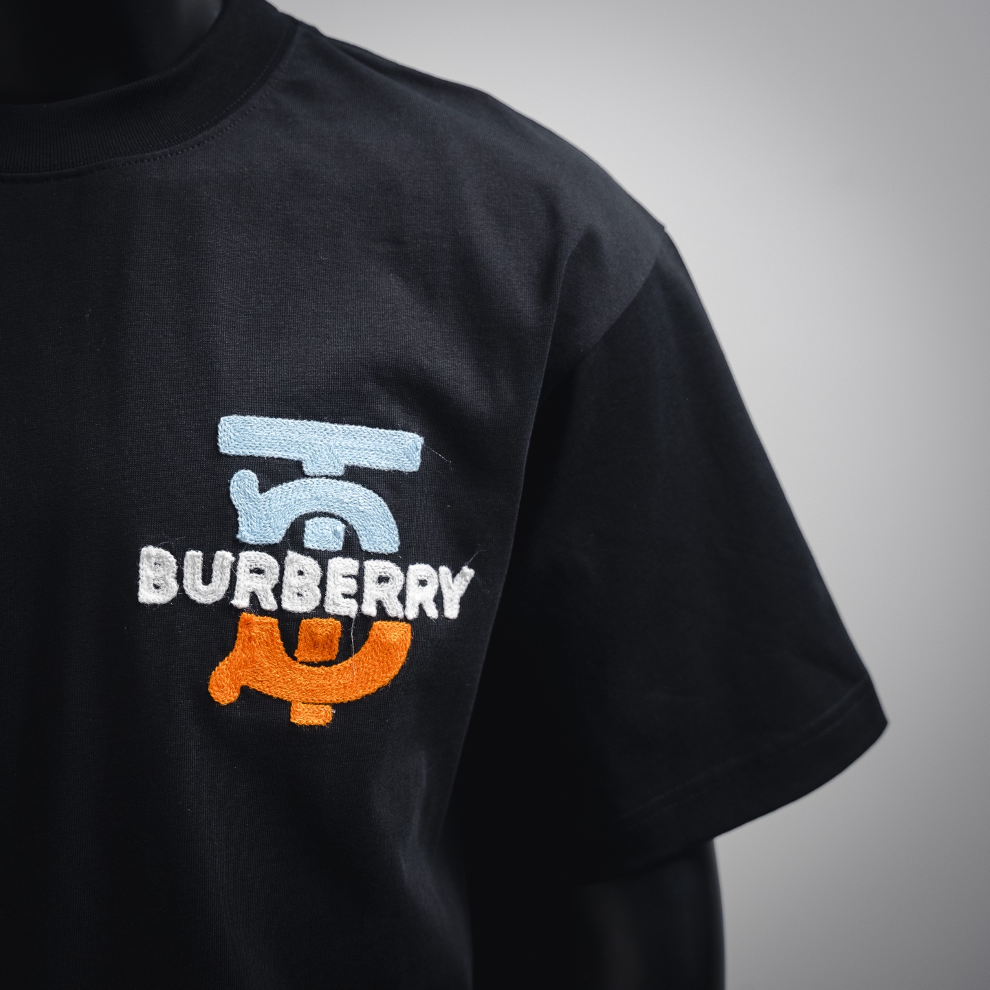 BURBERRY/巴宝莉BBR经典TB胸口刺绣LOGO短袖T恤