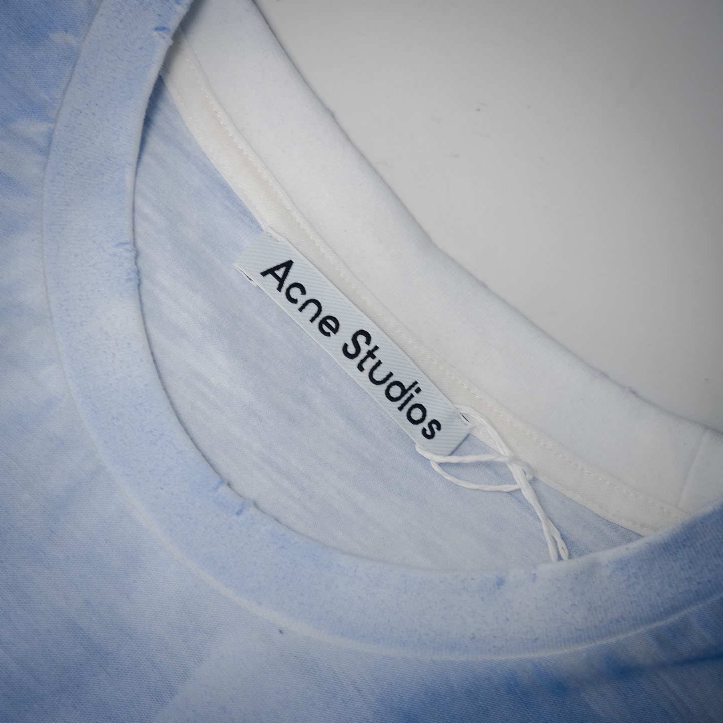 Acne Studios 扎染做旧雾霾蓝1996标语短袖T恤