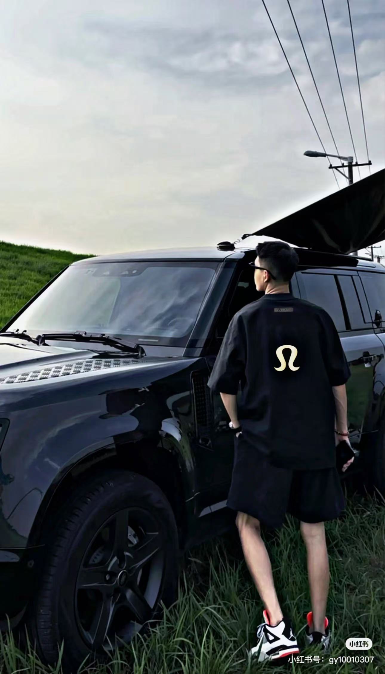 Lululemon露露25ss发泡logo标识圆领短袖T恤 上身效果#