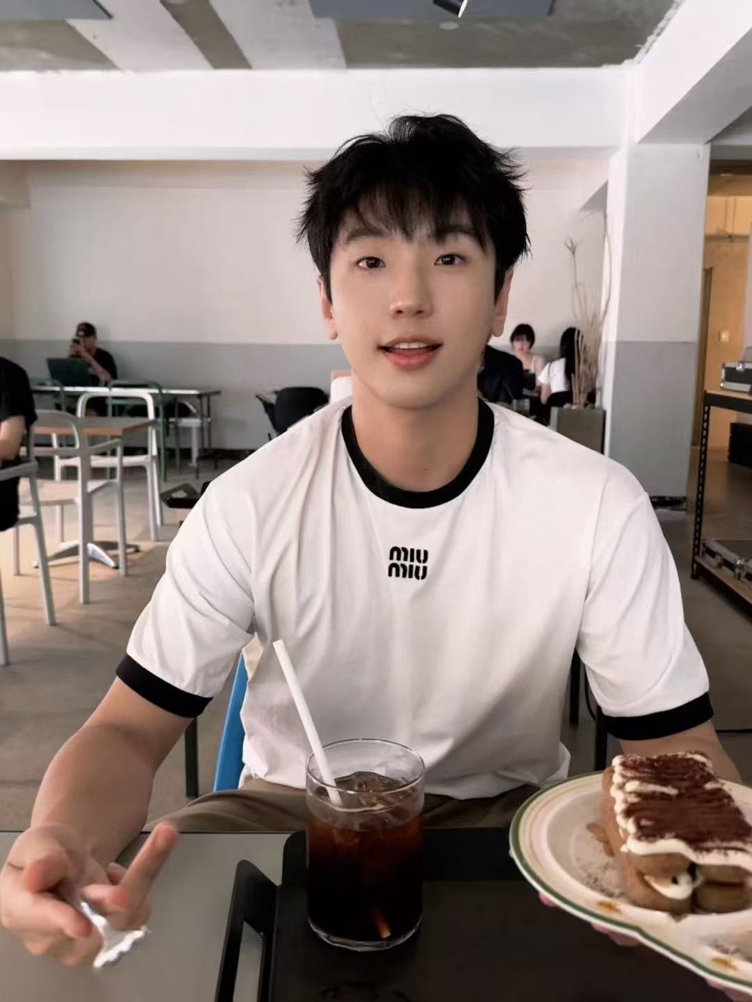 Yupoo Gucci Bags Watches Nike Clothing Jordan Yeezy Balenciaga Shoes
