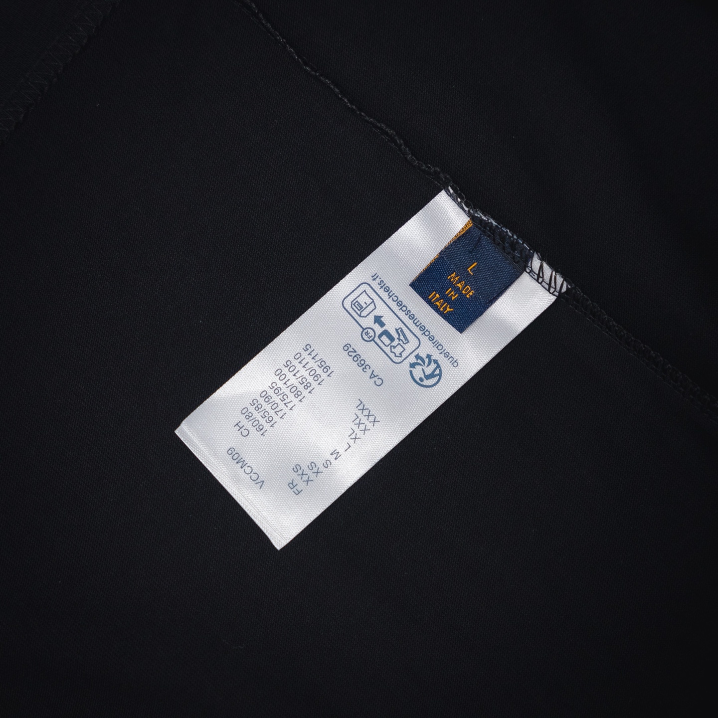 Louis Vuitton/路易威登 2025ss绿色满印logo短袖T恤 黑色 白色