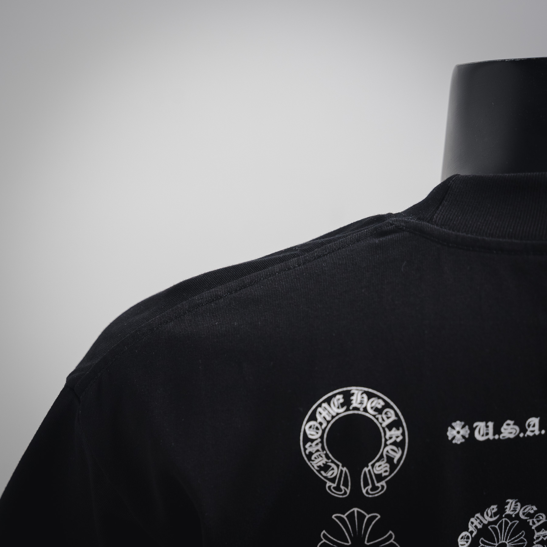 Chrome Hearts/克罗心25ss多元素口袋梵文字母短袖T恤黑色 白色