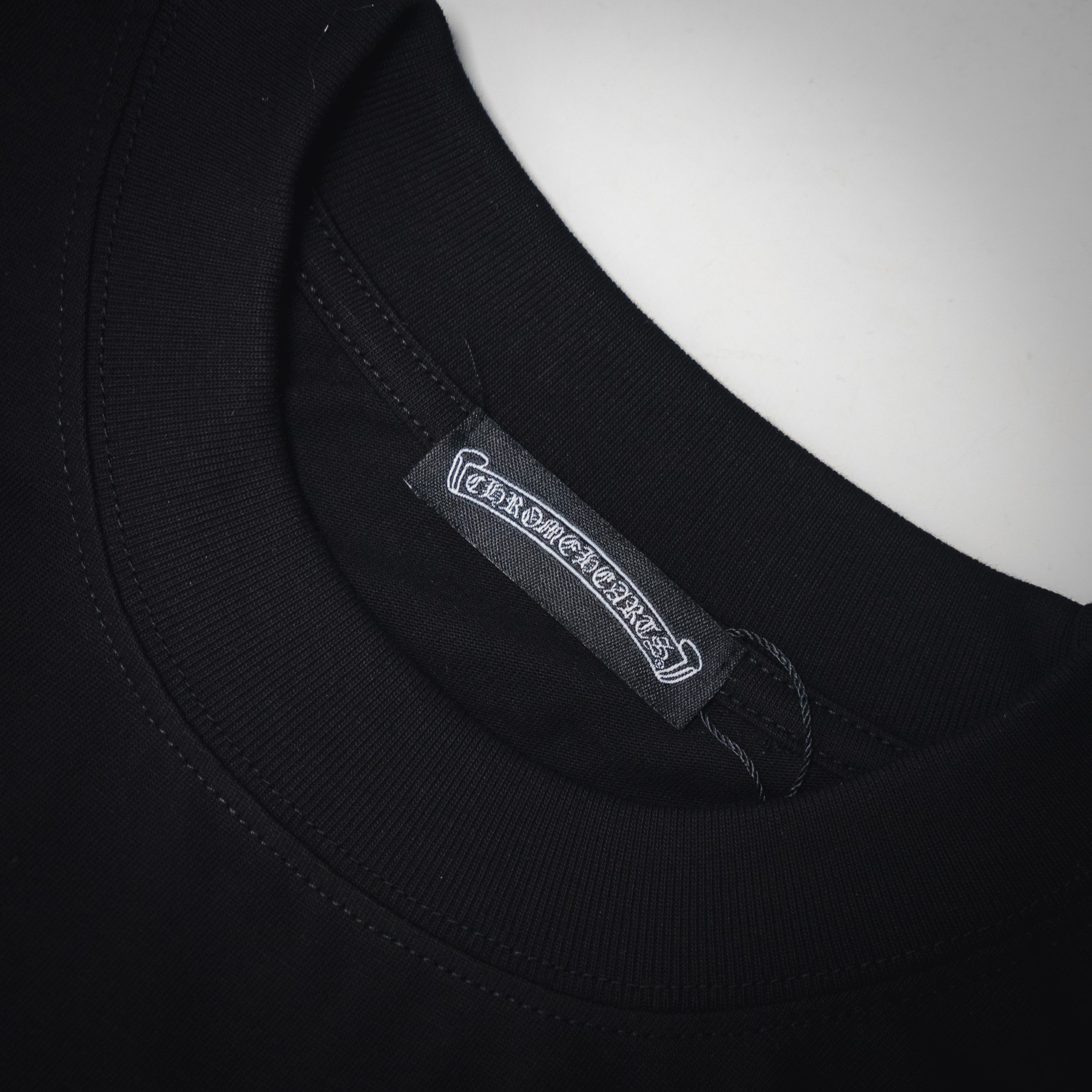 Chrome Hearts/克罗心25ss多元素口袋梵文字母短袖T恤黑色 白色