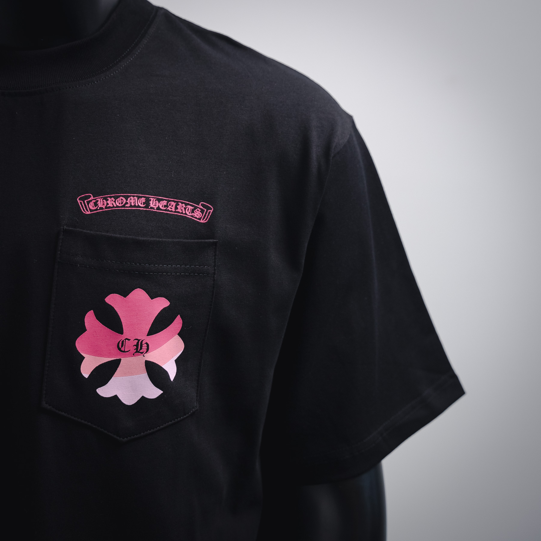 Chrome Hearts/克罗心 25ss 紫色马蹄渐变logo短袖T恤