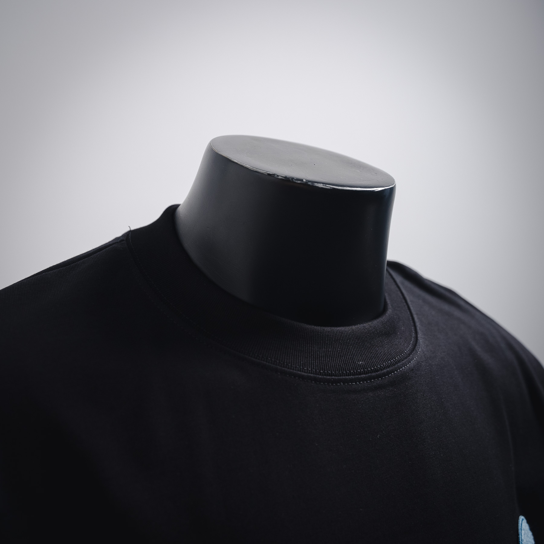 Moncler/蒙口2025ss毛巾绣签名logo短袖t恤 黑色/白色