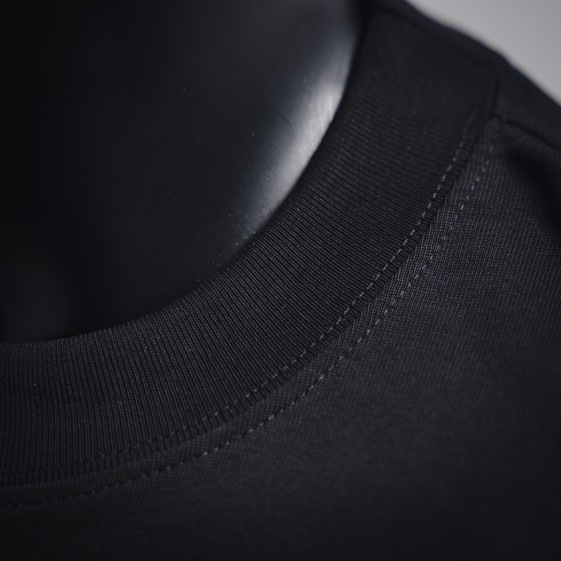 Moncler/蒙口2025ss毛巾绣签名logo短袖t恤 黑色/白色