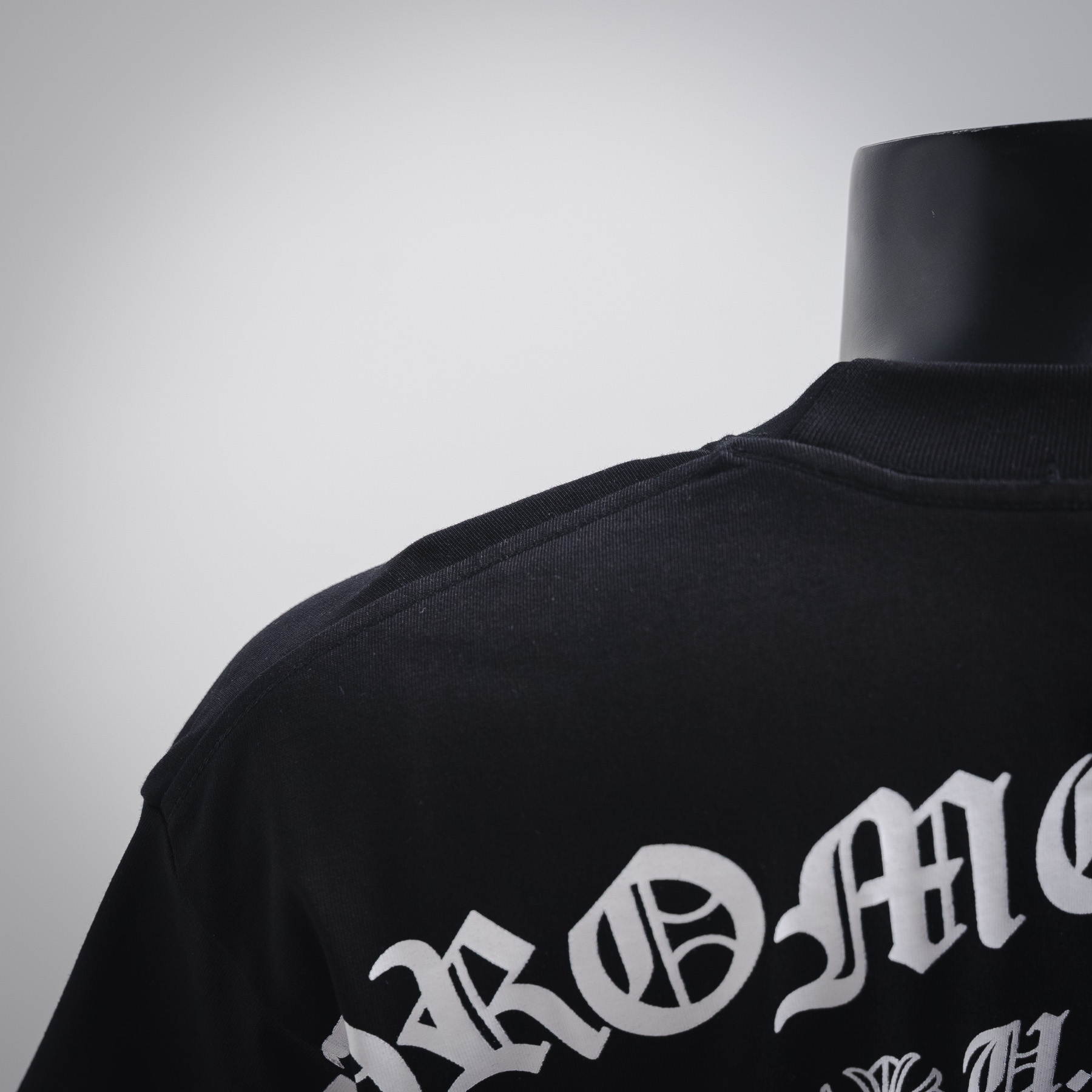 Chrome Hearts克罗心25ss后背梵文短袖T恤 黑色 白色