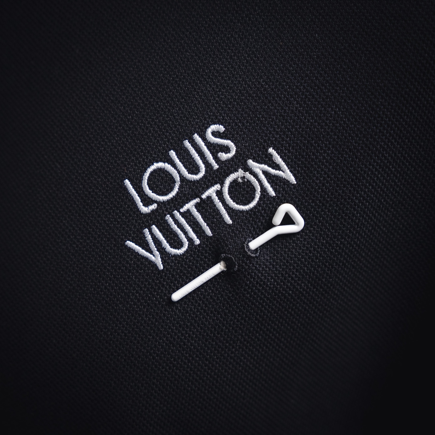 LOUIS VUITTON路易威登 LV 25ss别针刺绣短袖polo衫
