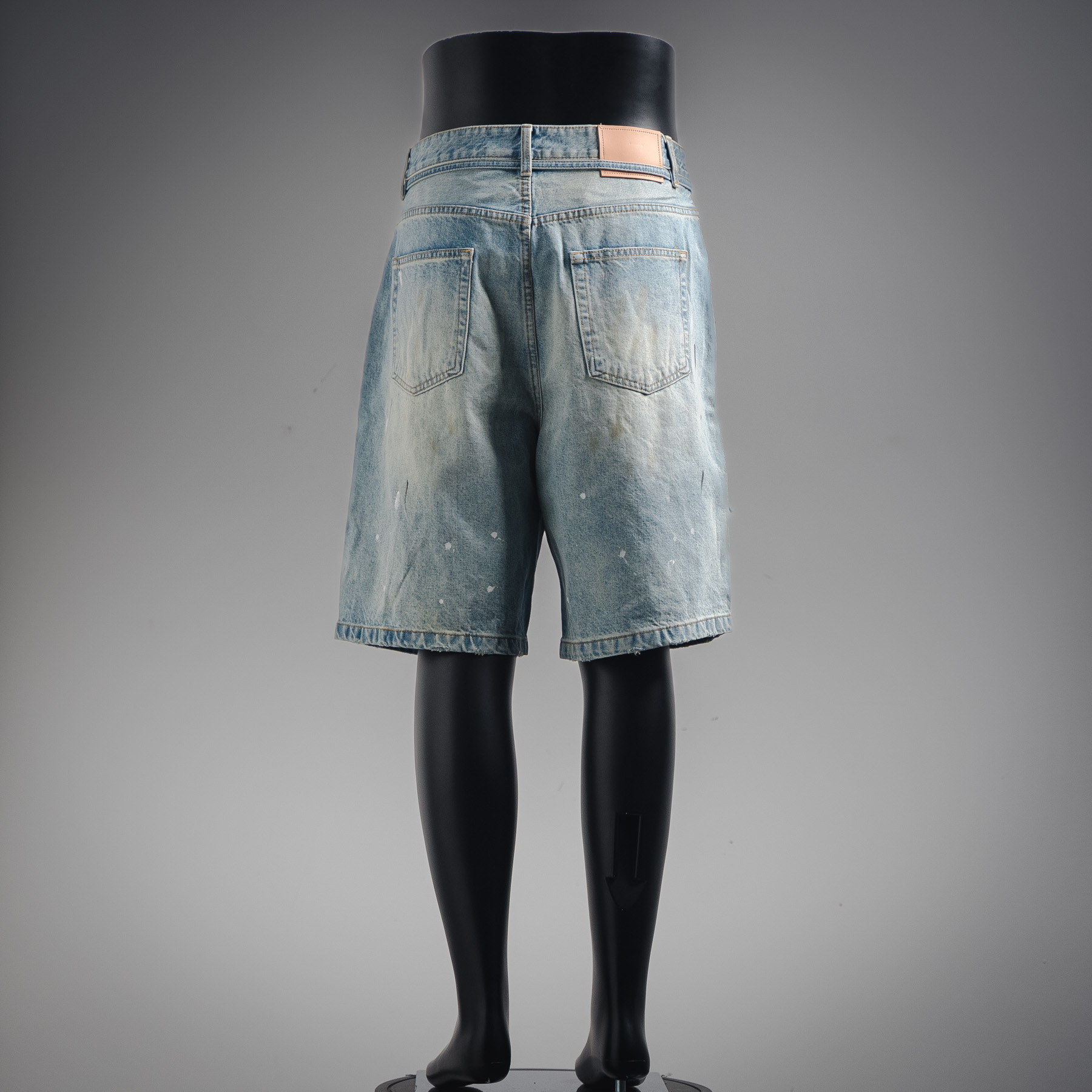 Acne Studios 24SS泥染做旧破坏泼墨短裤
