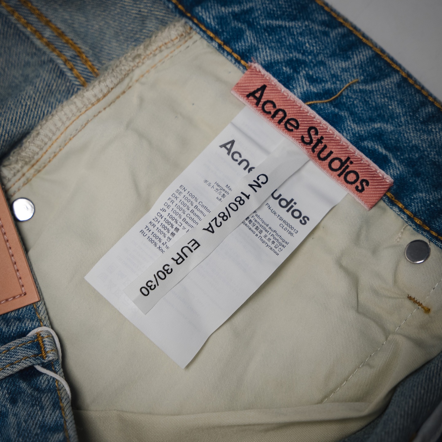 Acne Studios 24SS泥染做旧破坏泼墨短裤