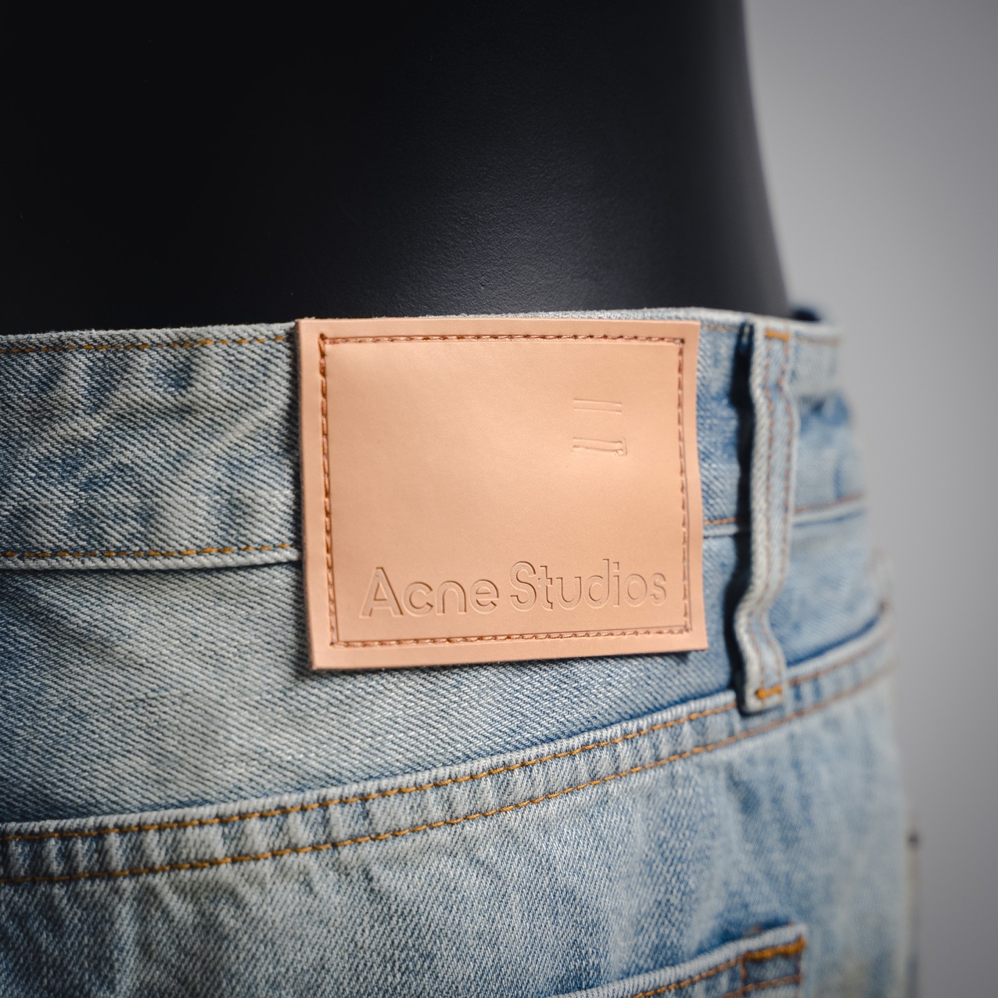 Acne Studios 25ss 水洗做旧破洞牛仔裤 直筒牛仔长裤 显瘦百搭-Chinese UA Cheap High Quatity Brand Clothes Bags handbags Sneakers wholesale wholesaler seller from China Factory suppliers Fashion Clothing Shoes best Quality Beautiful Price Acne Studios 25ss 水洗做旧破洞牛仔裤 直筒牛仔长裤 显瘦百搭