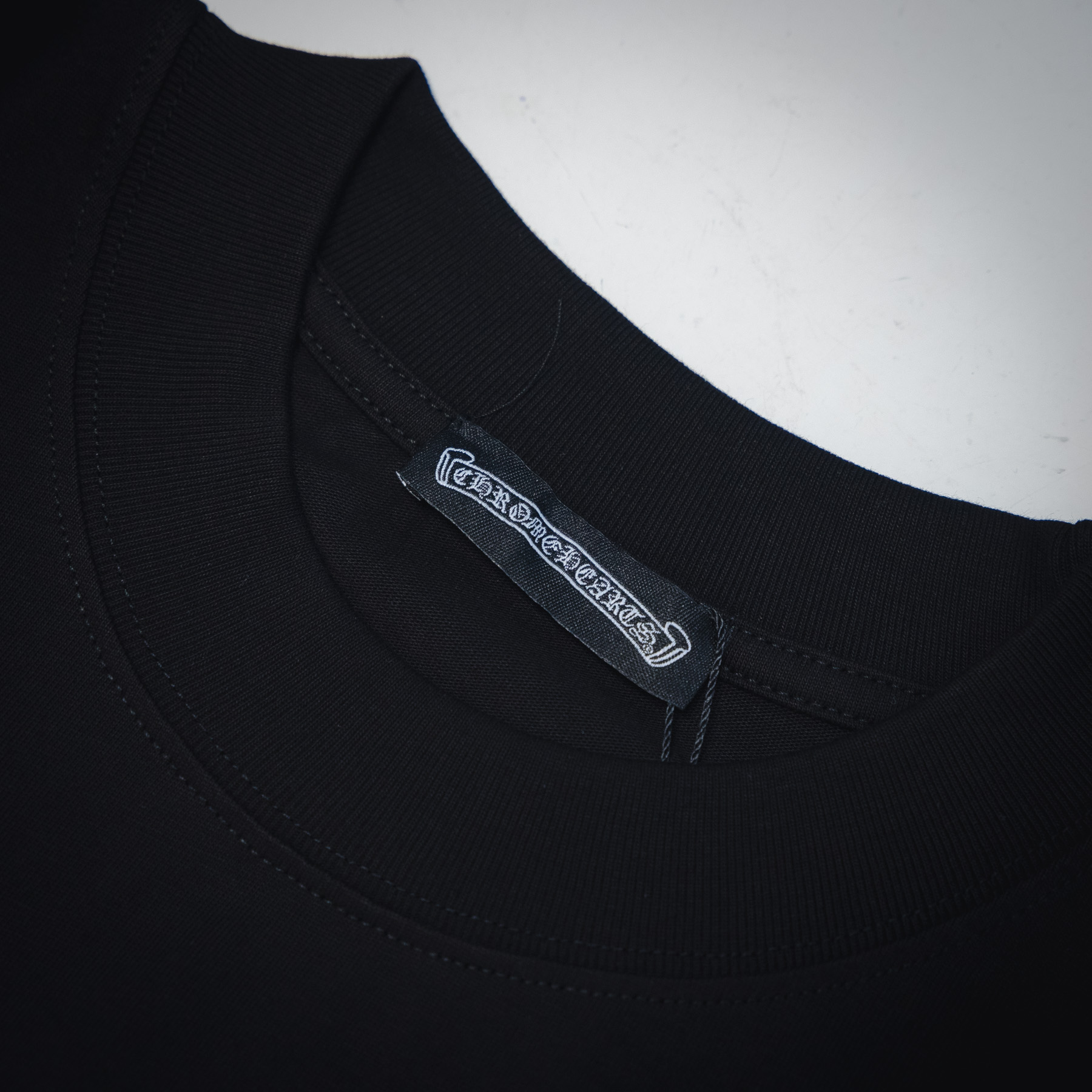 Chrome Hearts 克罗心 23SS 彩色十字架印花短袖T恤 黑色 白色-Chinese UA Cheap High Quatity Brand Clothes Bags handbags Sneakers wholesale wholesaler seller from China Factory suppliers Fashion Clothing Shoes best Quality Beautiful Price Chrome Hearts 克罗心 23SS 彩色十字架印花短袖T恤 黑色 白色