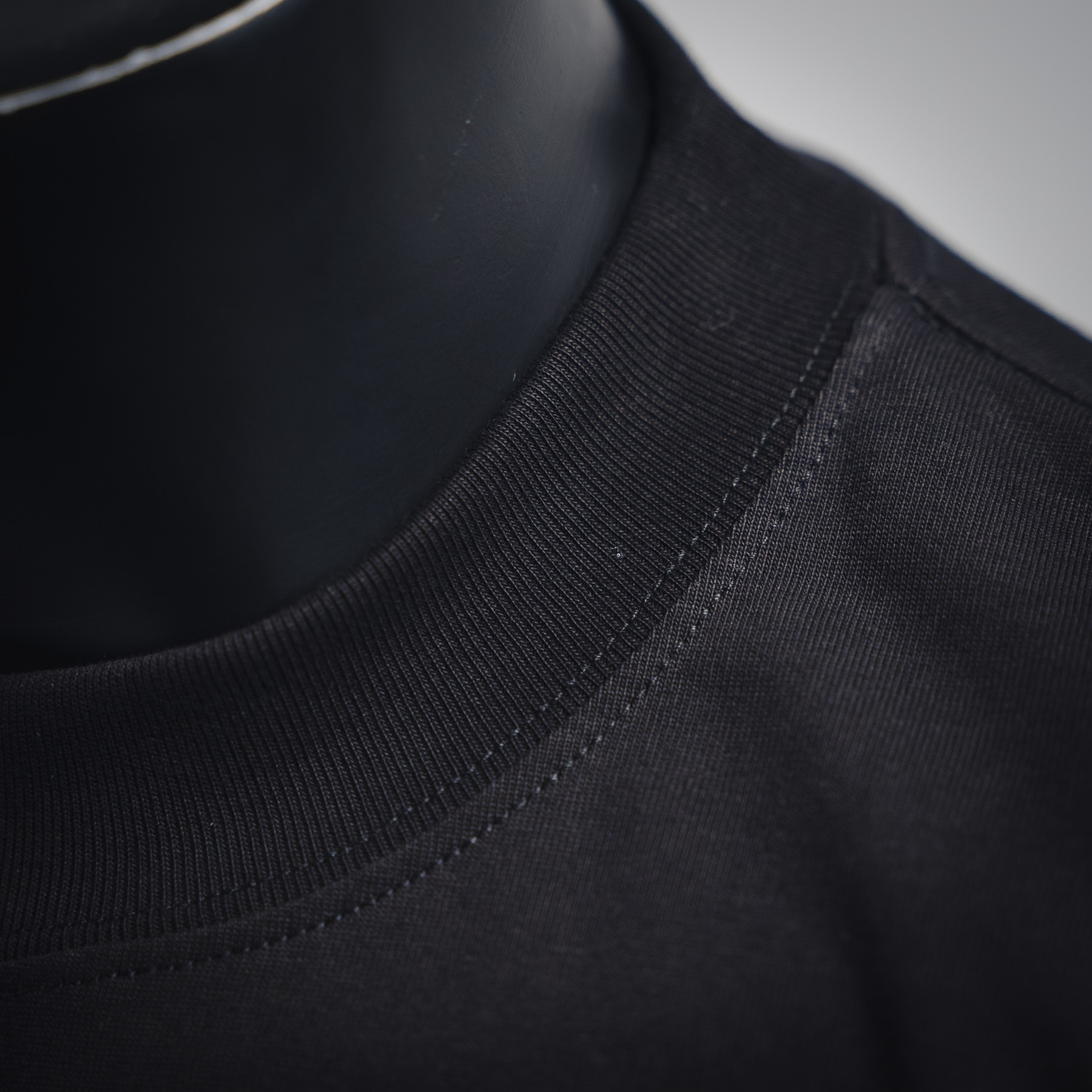 Chrome Hearts 克罗心 23SS 彩色十字架印花短袖T恤 黑色 白色-Chinese UA Cheap High Quatity Brand Clothes Bags handbags Sneakers wholesale wholesaler seller from China Factory suppliers Fashion Clothing Shoes best Quality Beautiful Price Chrome Hearts 克罗心 23SS 彩色十字架印花短袖T恤 黑色 白色