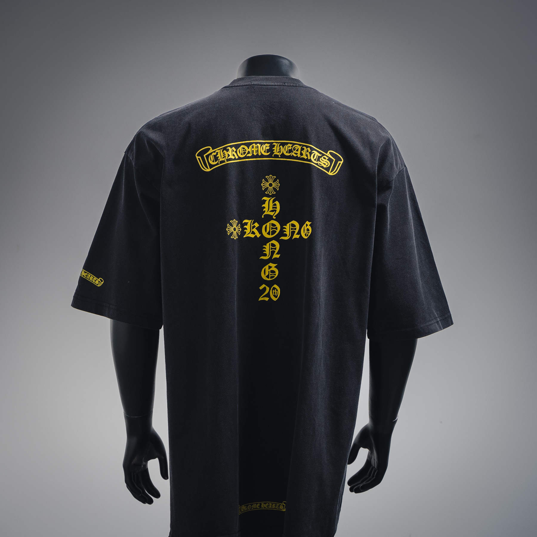 CHROME HEARTS克罗心CH 25新款 20周年香港限定金色闪粉短袖T恤 黑色-Chinese UA Cheap High Quatity Brand Clothes Bags handbags Sneakers wholesale wholesaler seller from China Factory suppliers Fashion Clothing Shoes best Quality Beautiful Price CHROME HEARTS克罗心CH 25新款 20周年香港限定金色闪粉短袖T恤 黑色