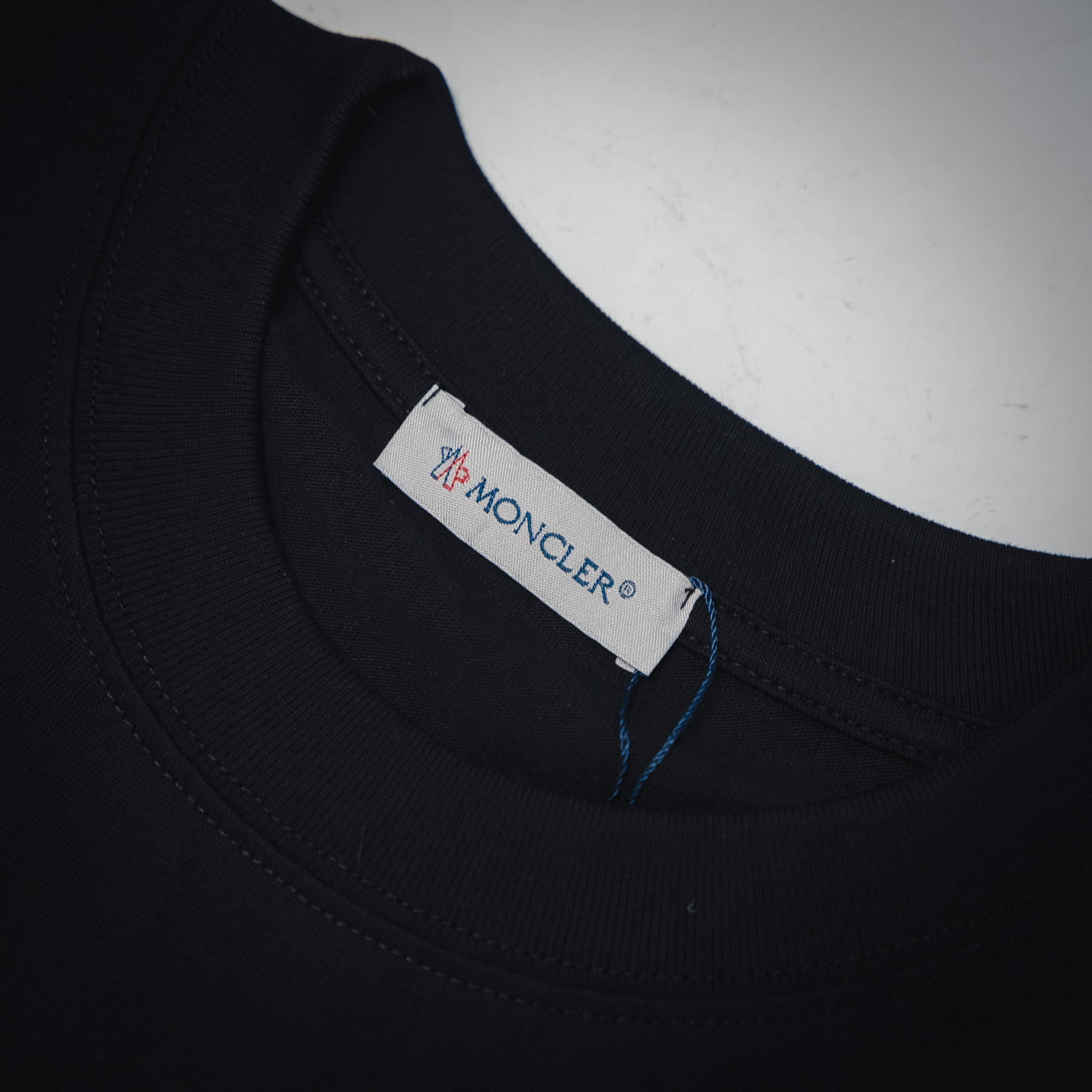 Moncler/蒙口2025ss手绘大logo印花短袖T恤