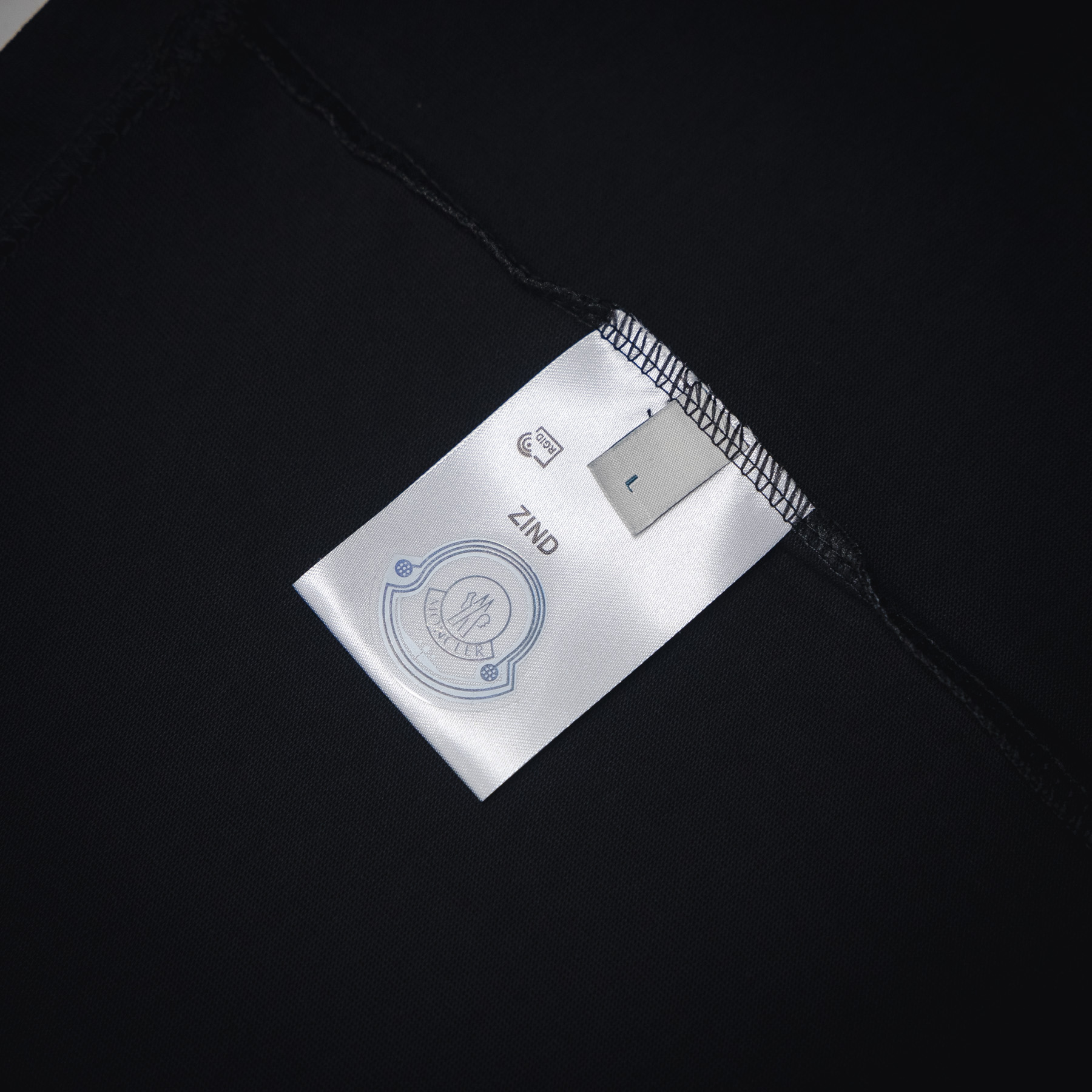 Moncler/蒙口 25ss 领口字母徽标印花短袖T恤