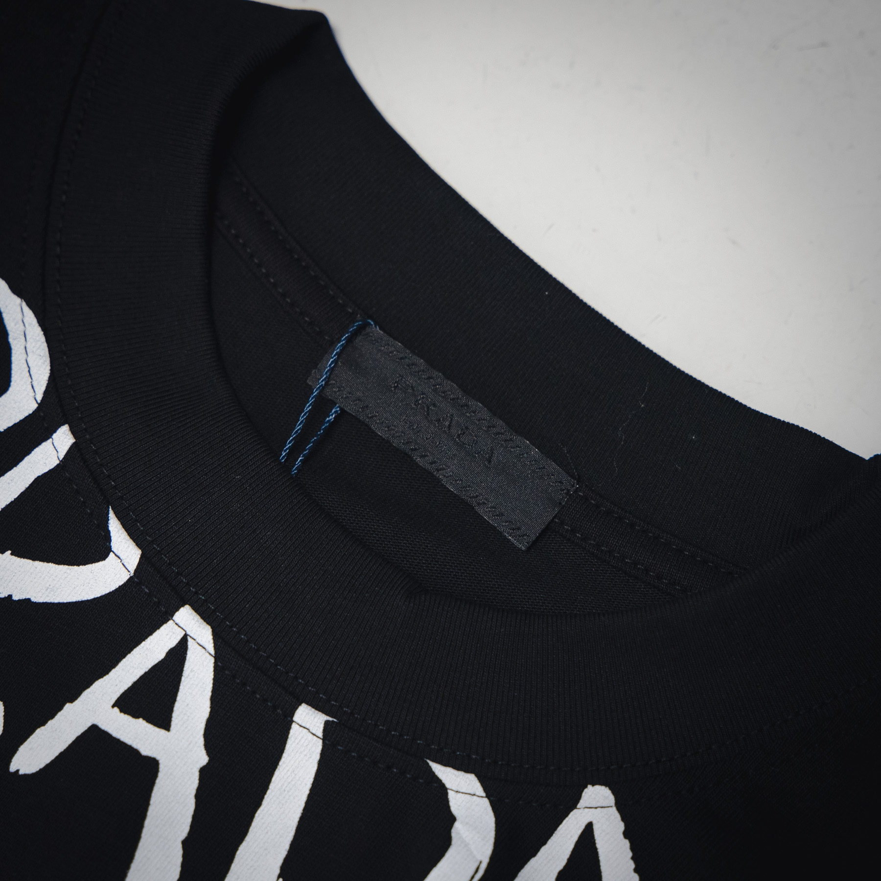 PRADA/普拉达25ss手绘涂鸦字母短袖T恤