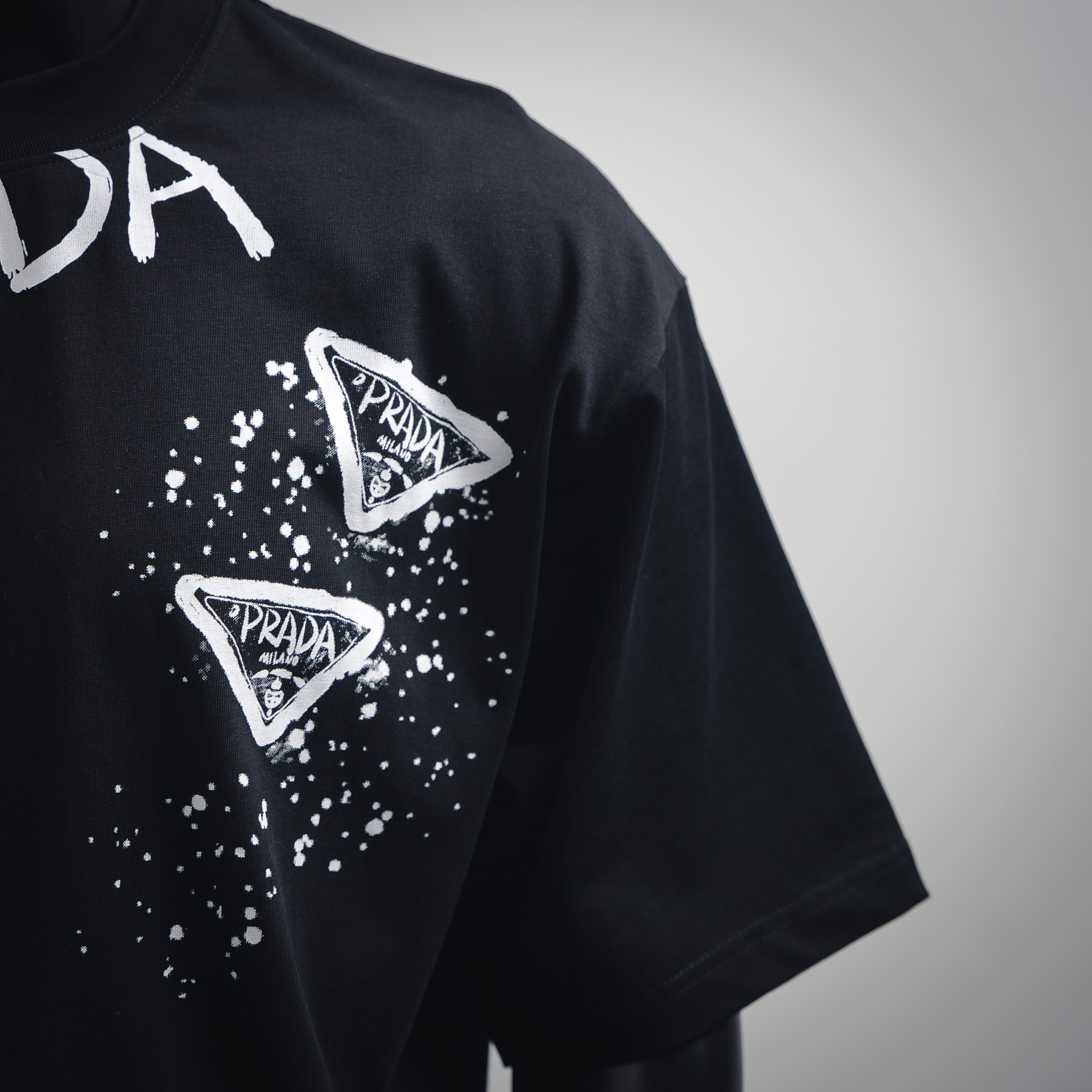 PRADA/普拉达25ss手绘涂鸦字母短袖T恤