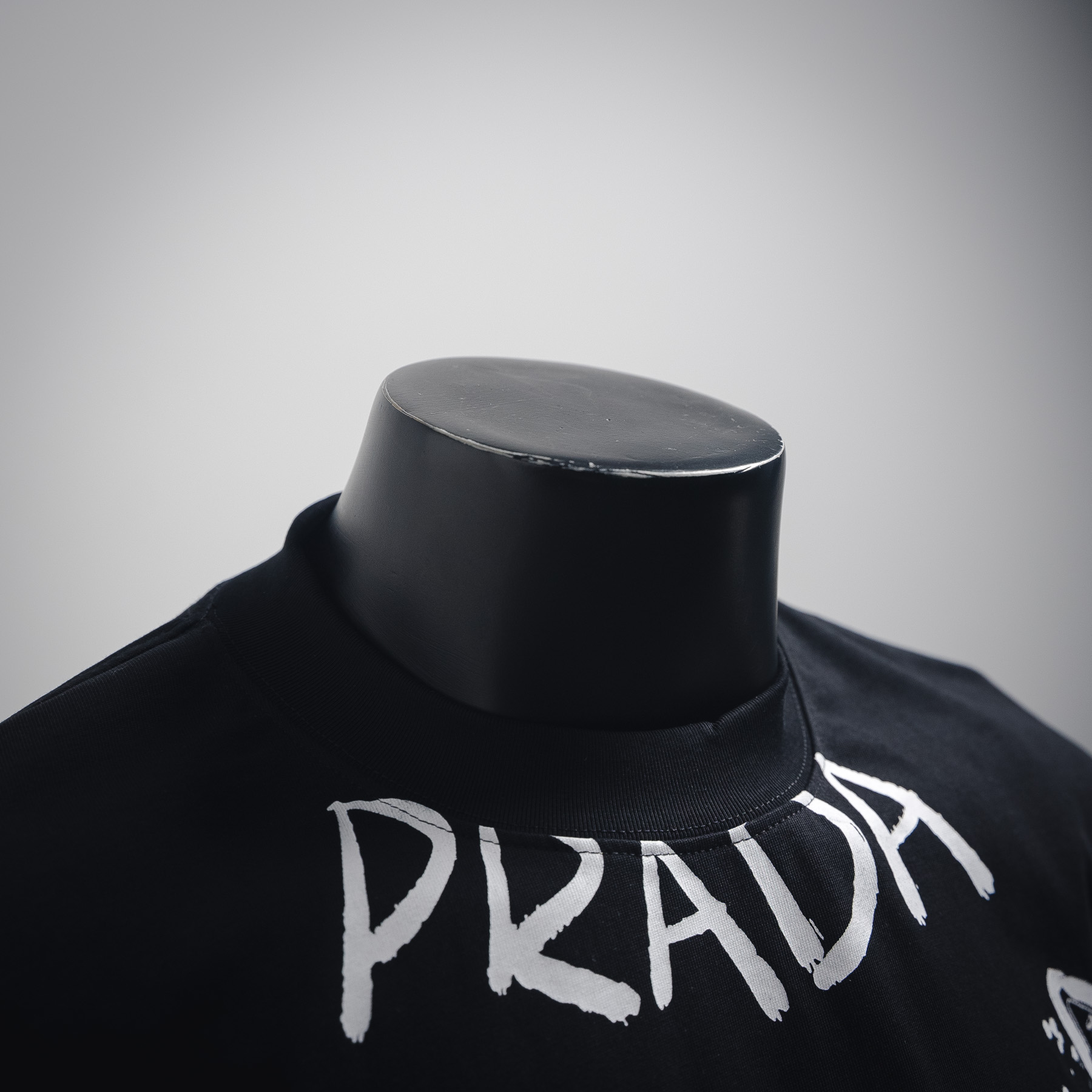 PRADA/普拉达25ss手绘涂鸦字母短袖T恤