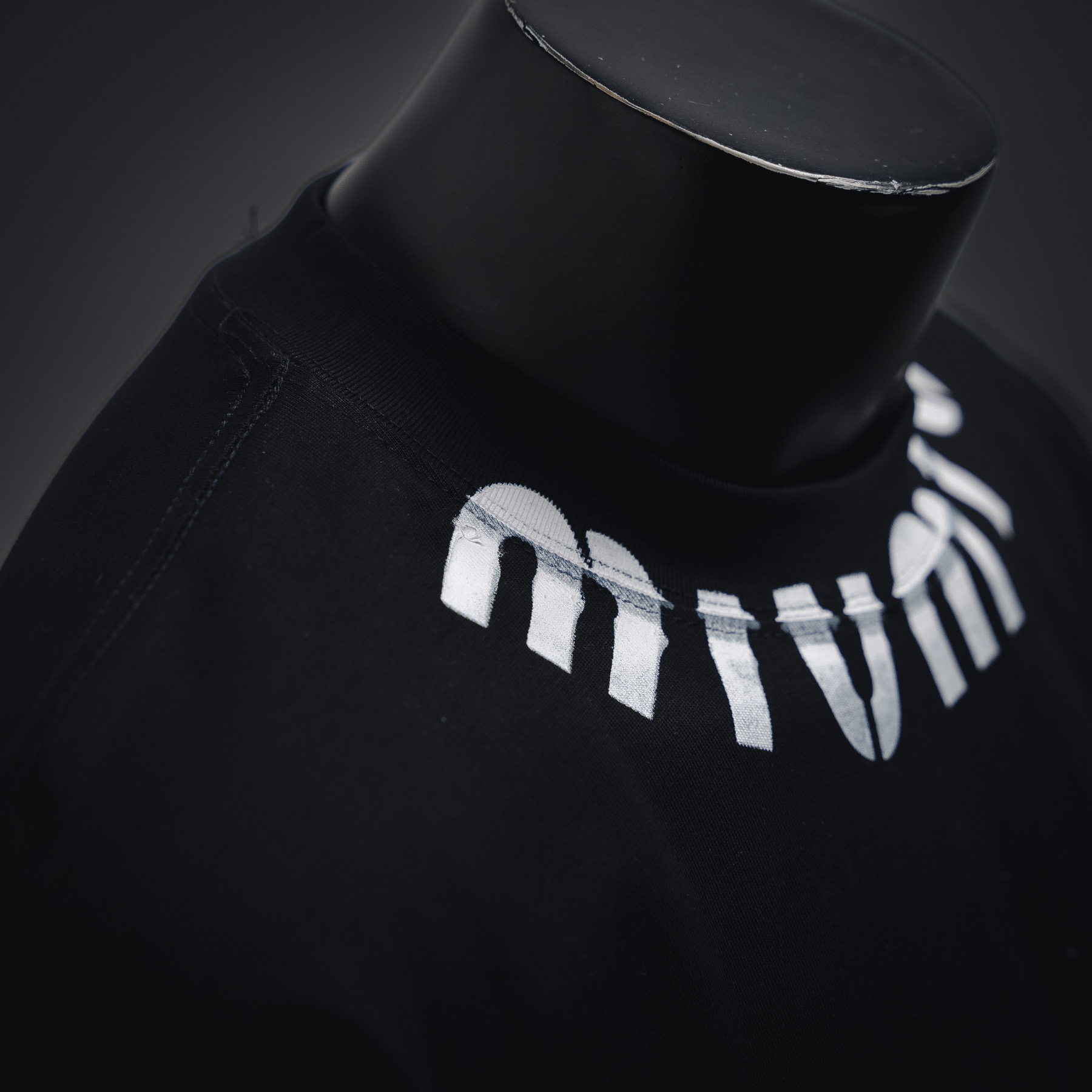Miu Miu/谬谬25ss领口字母印花短袖T恤