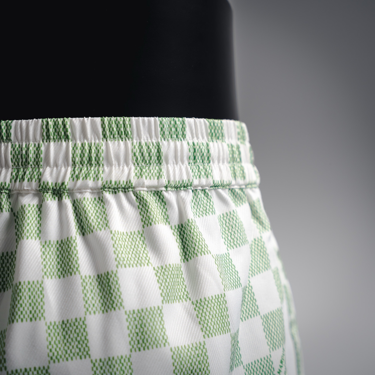 Louis Vuitton/路易威登 25ss桑蚕丝渐变短裤