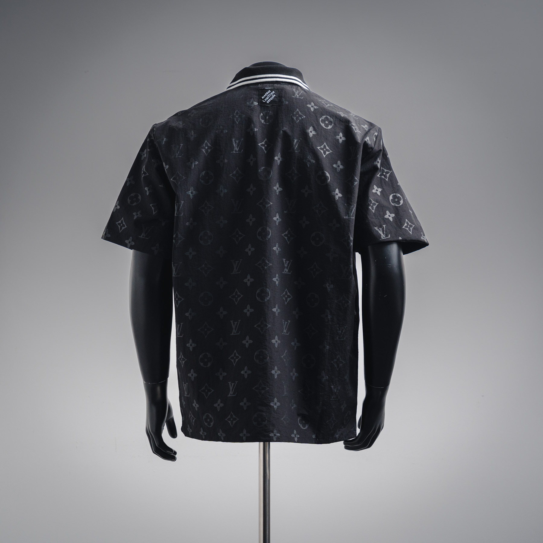 Louis Vuitton/路易威登2025新款 暗纹撞色领提花衬衫