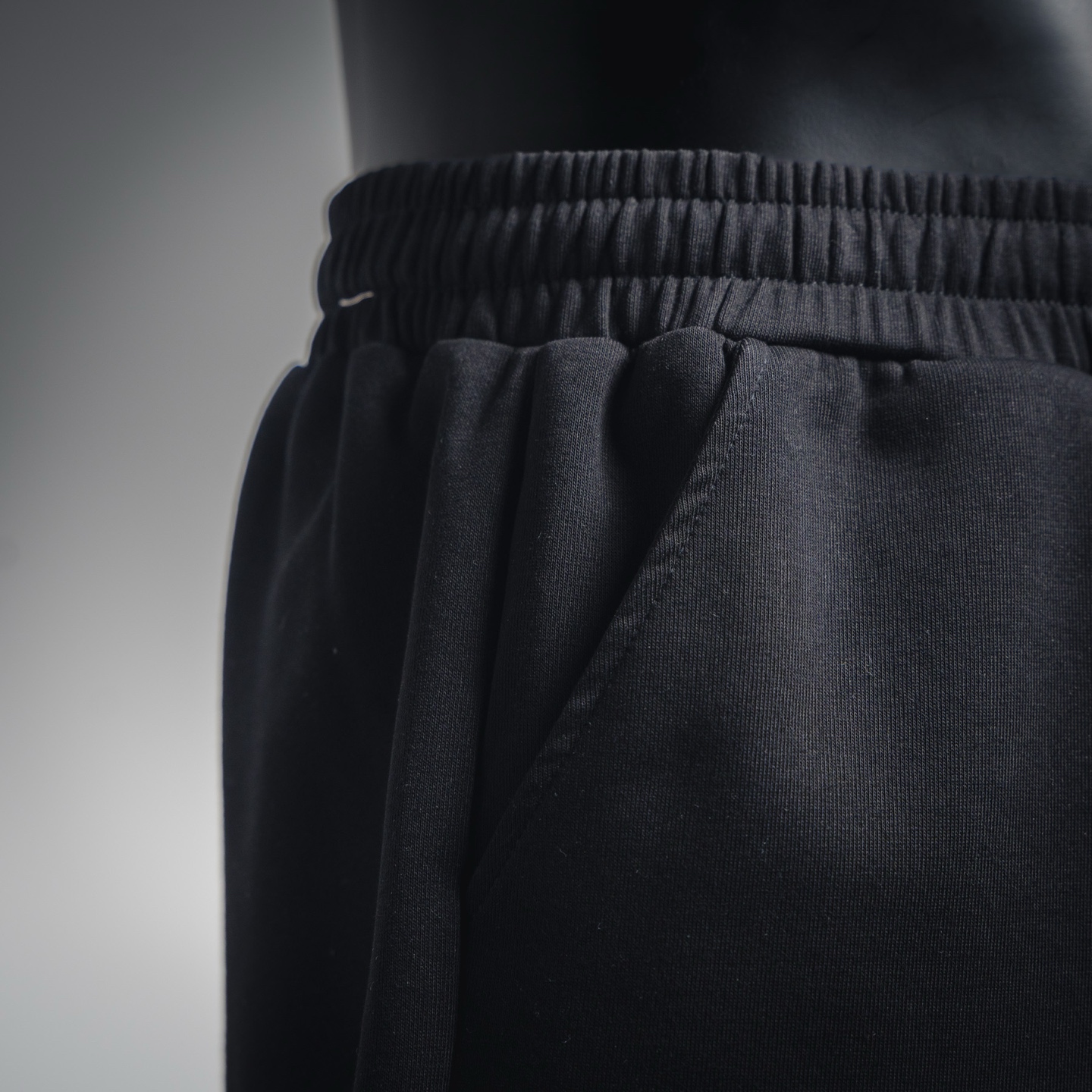 Chrome Hearts克罗心ch 25ss刺绣白标十字架短裤 黑色