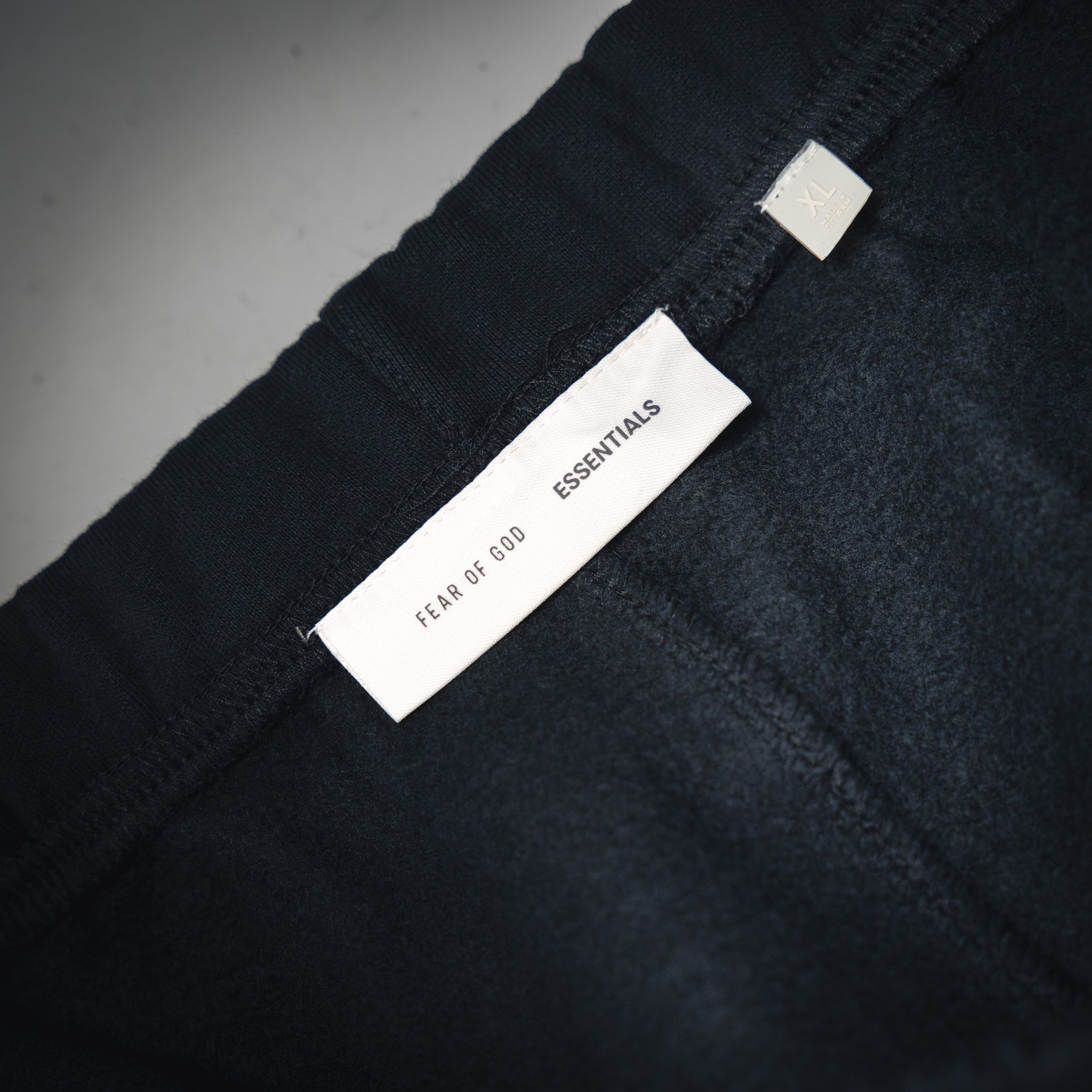 Fear of God Essentials ALWAYS ON系列 亚瑟灰 玄青黑