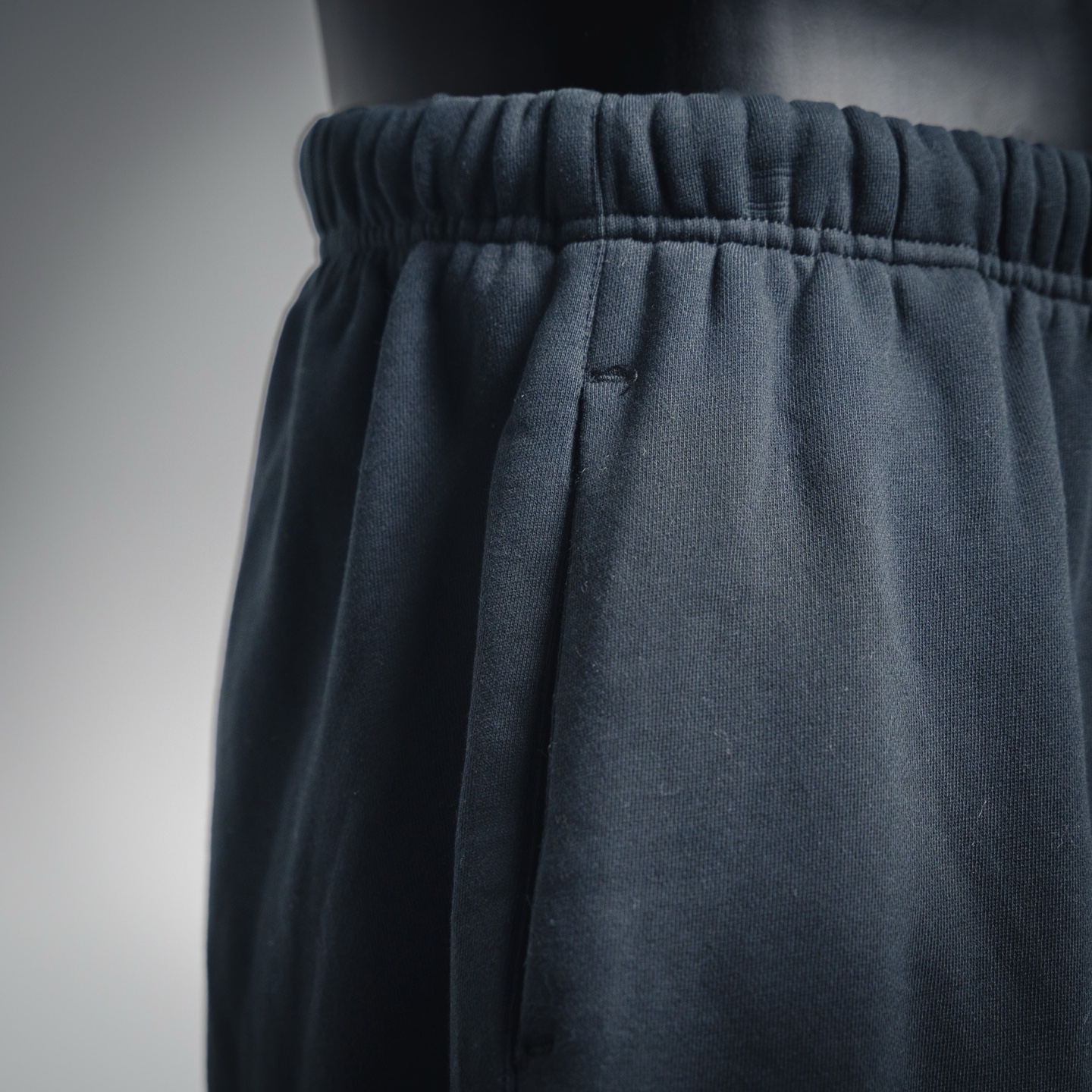 Fear of God Essentials ALWAYS ON系列 亚瑟灰 玄青黑