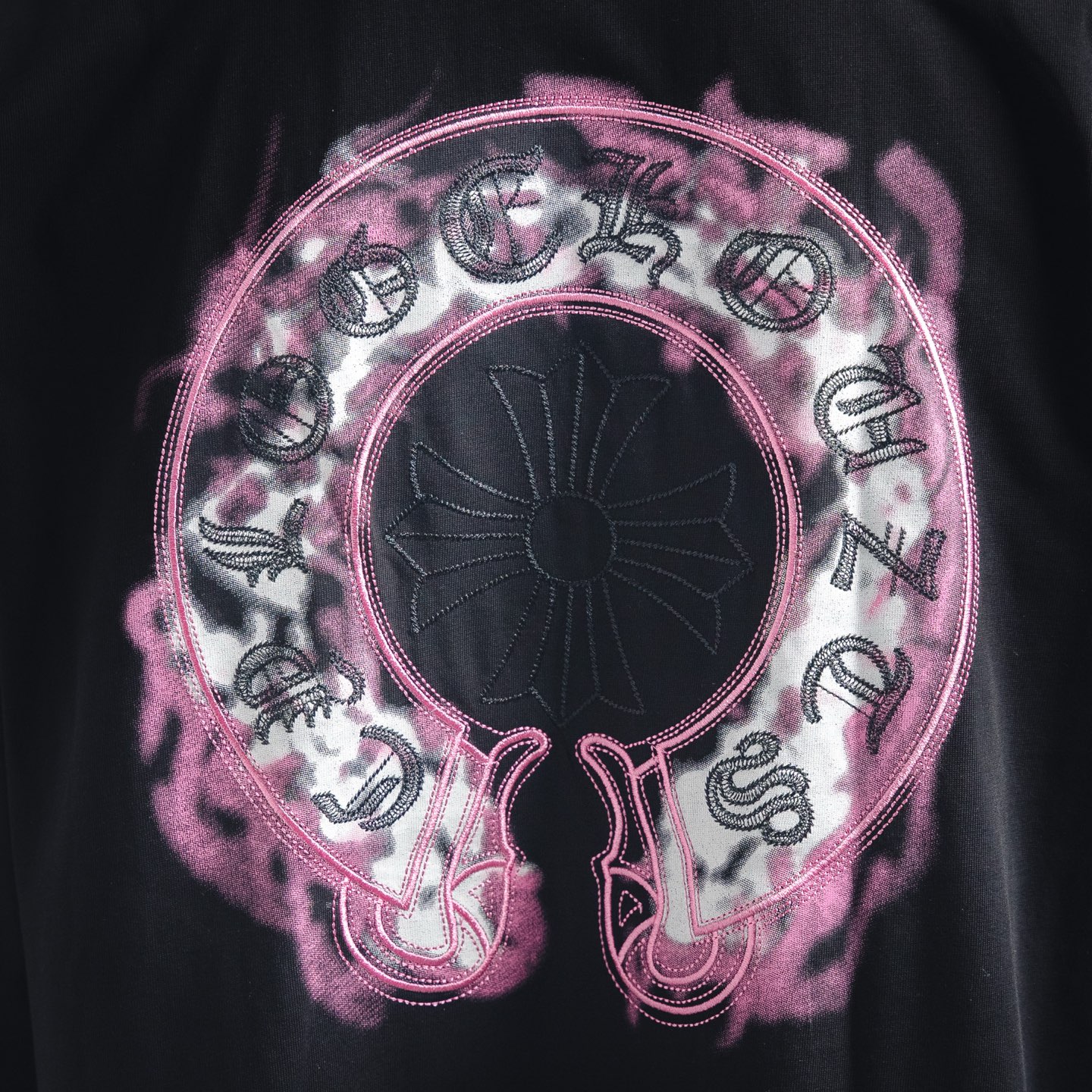 COME HEARTSCH/克罗心CH 25ss紫色马蹄印花刺绣短袖T恤 黑色/白色