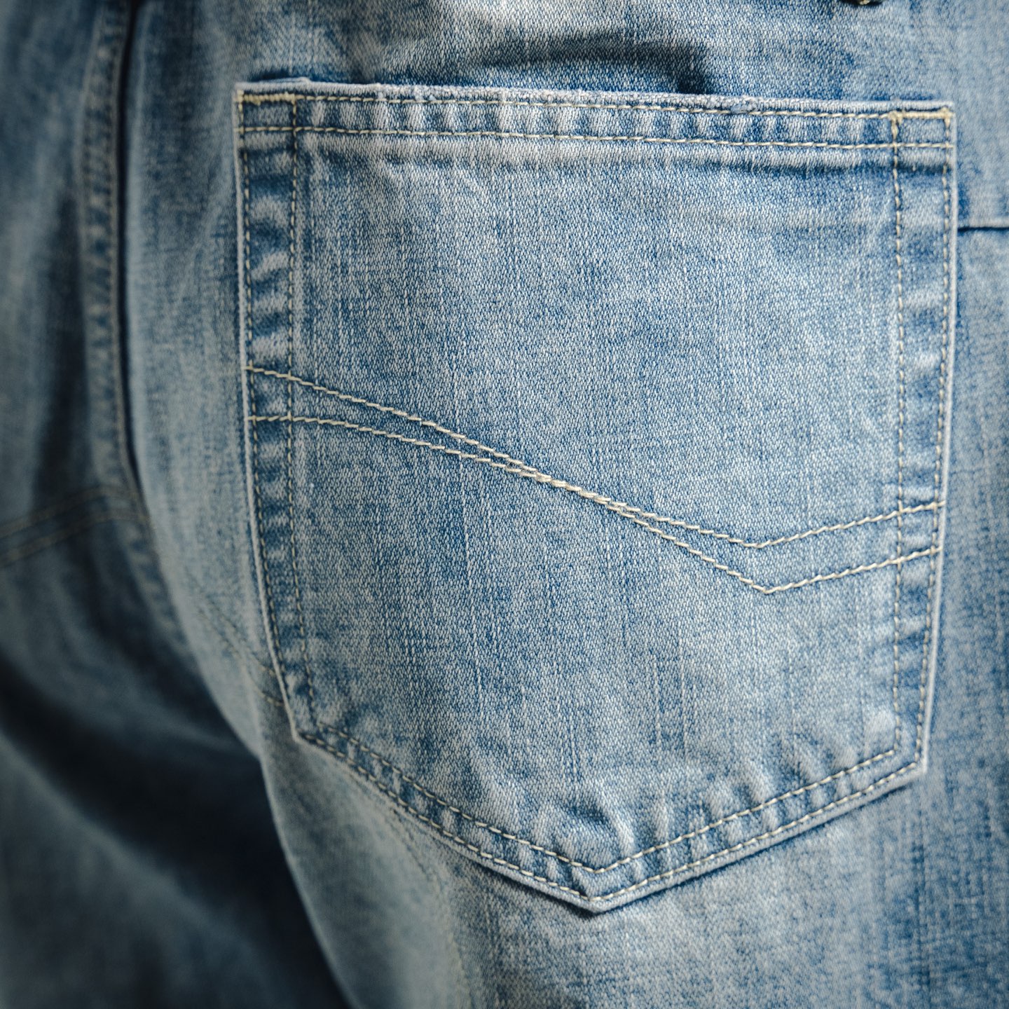 Balenciaga巴黎世家 25fw 秀场同款低腰牛仔裤 牛仔裤 洗水蓝