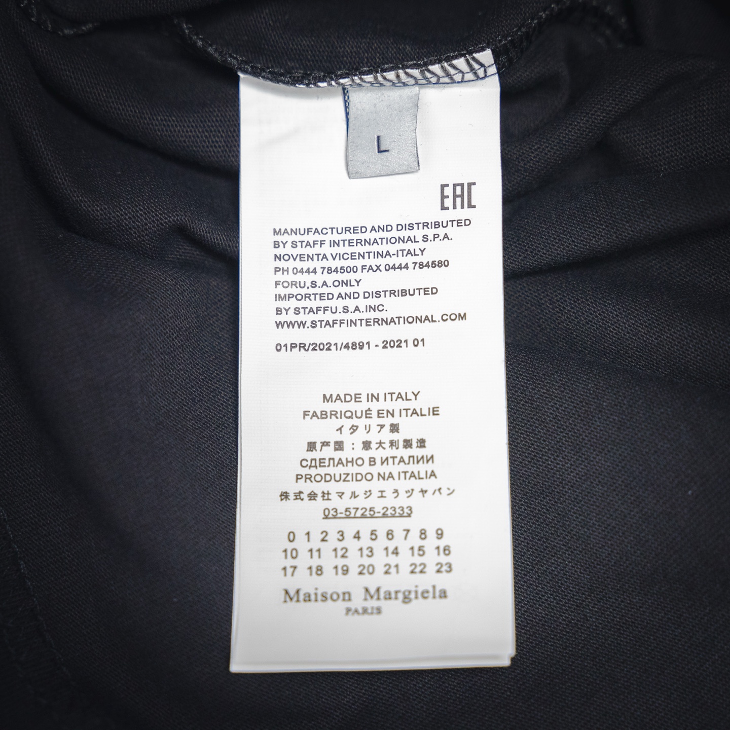 MaisonMargiela/马吉拉 25ss 字母数字粉色6印花短袖T恤 黑色
