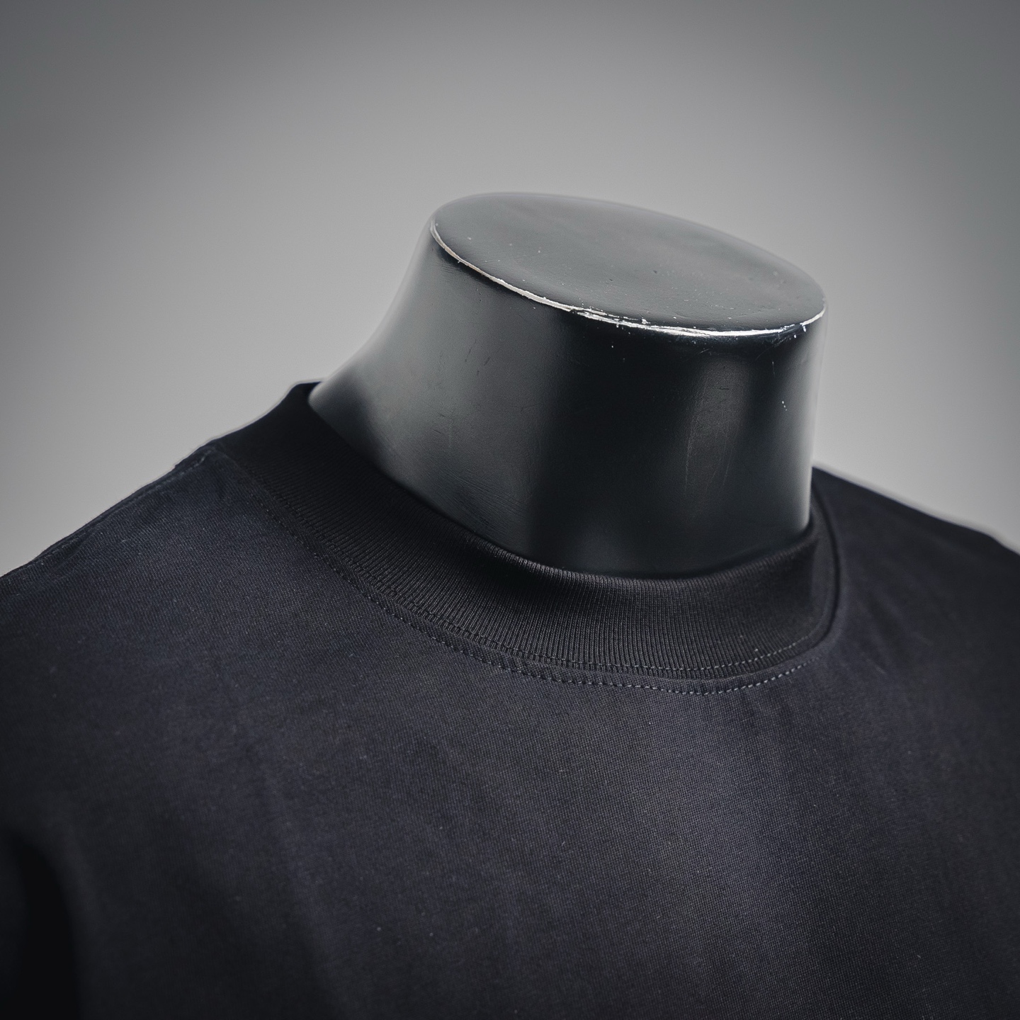 MaisonMargiela/马吉拉 25ss 字母数字粉色6印花短袖T恤 黑色