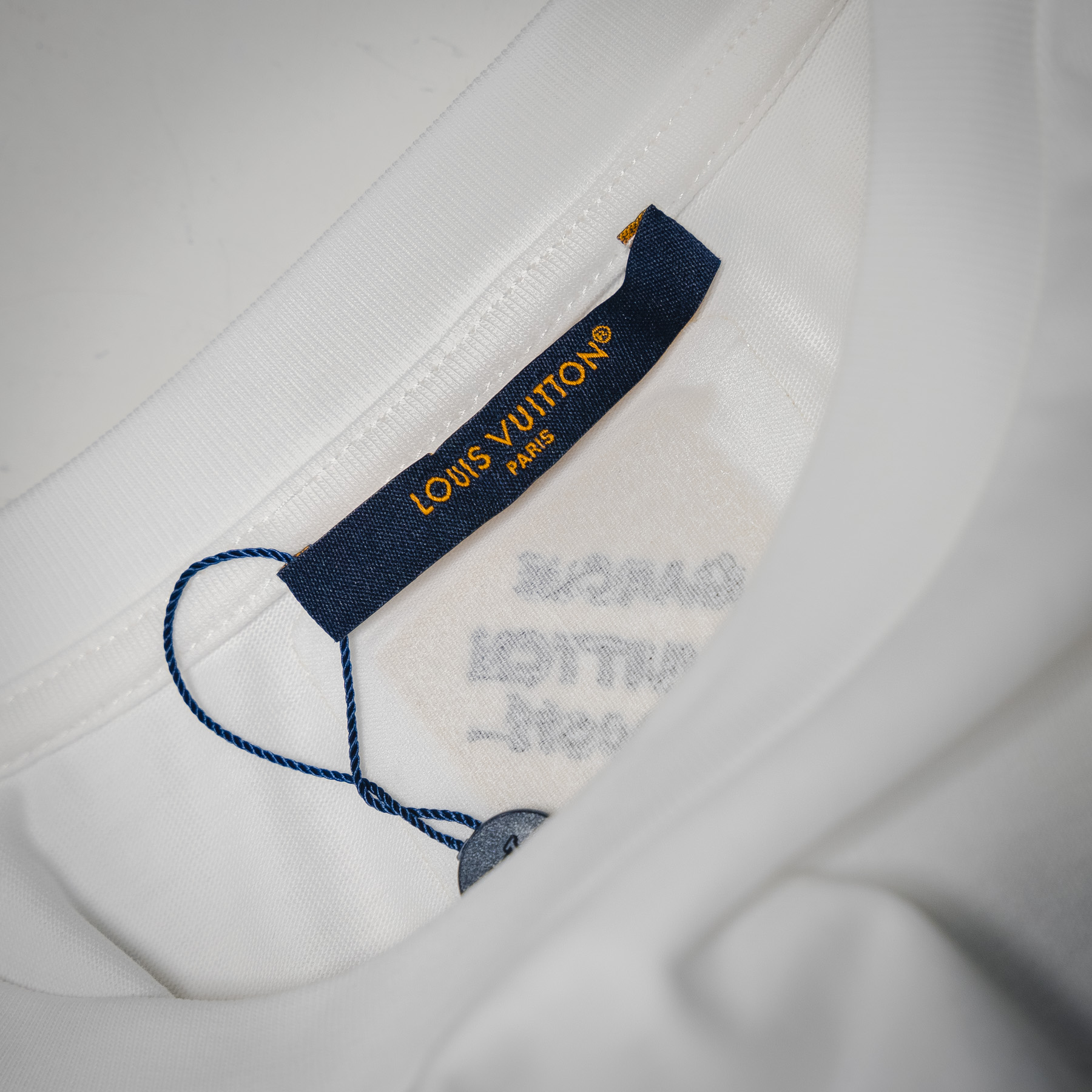 Louis Vuitton/路易威登25ss 刺绣艺术字母logo短袖T恤