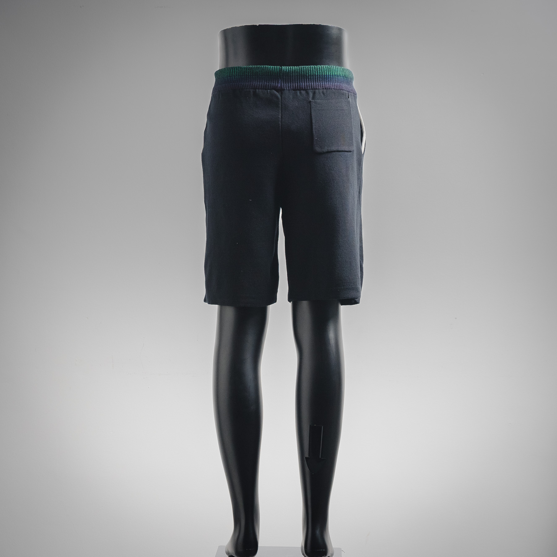 Louis Vuitton/路易威登 25ss 学院风格针织短裤