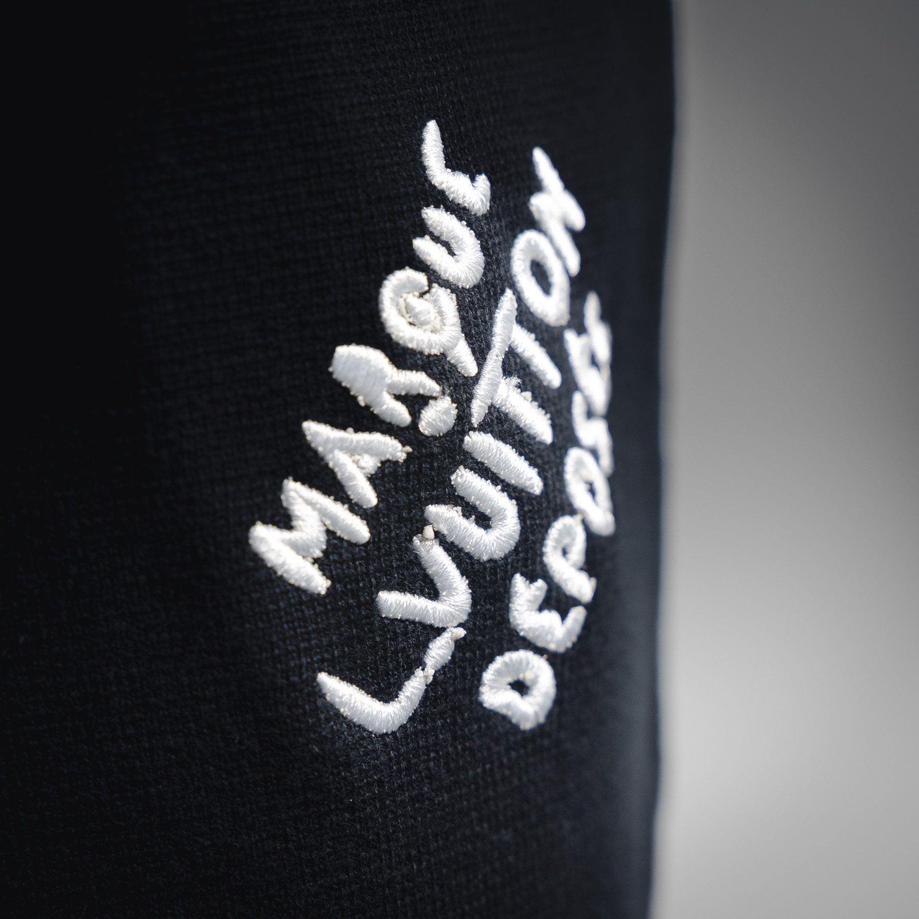 Louis Vuitton/路易威登 25ss 学院风格针织短裤