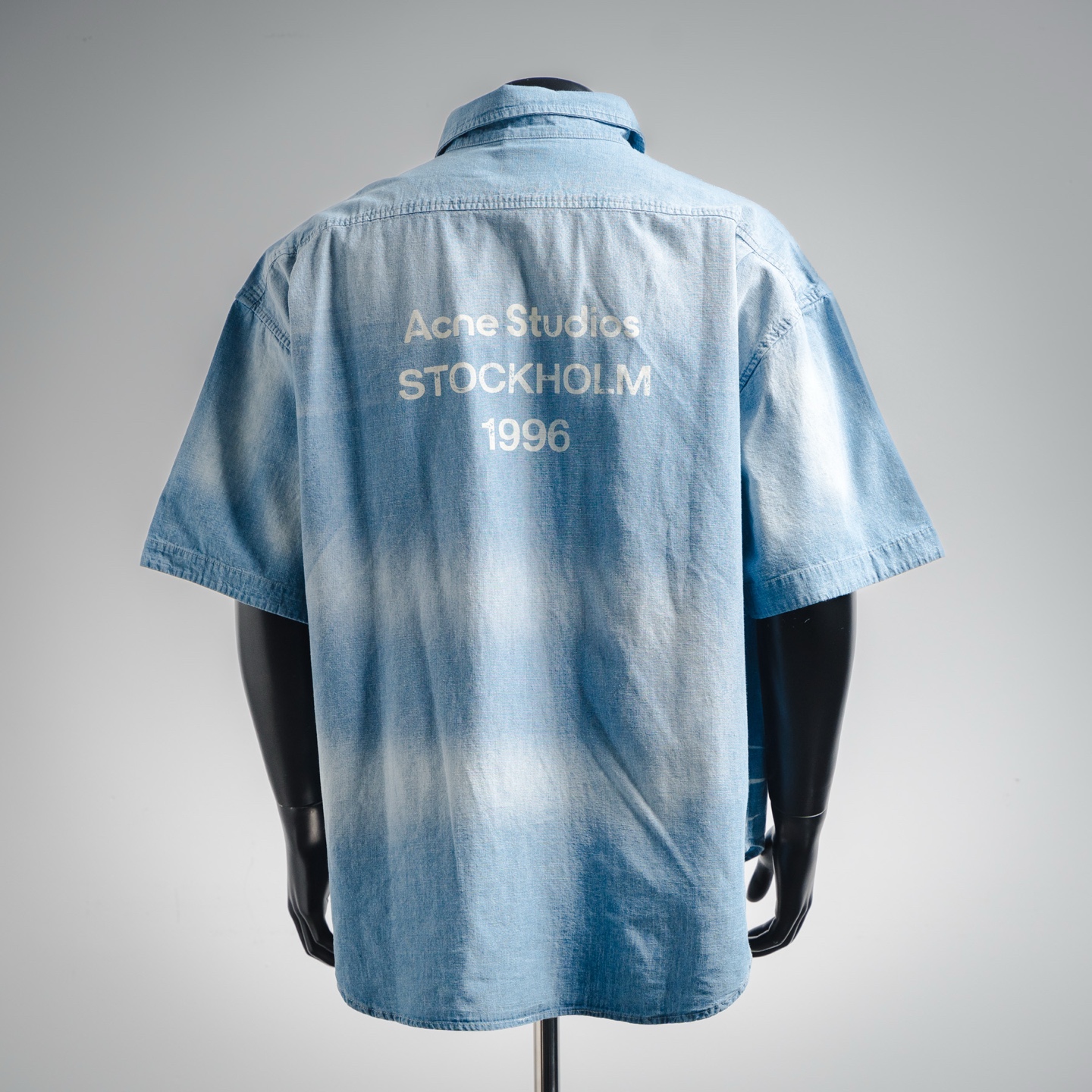Acne Studios 25ss AC做旧字母LOGO牛仔短袖衬衫 洗水蓝 洗水褪色