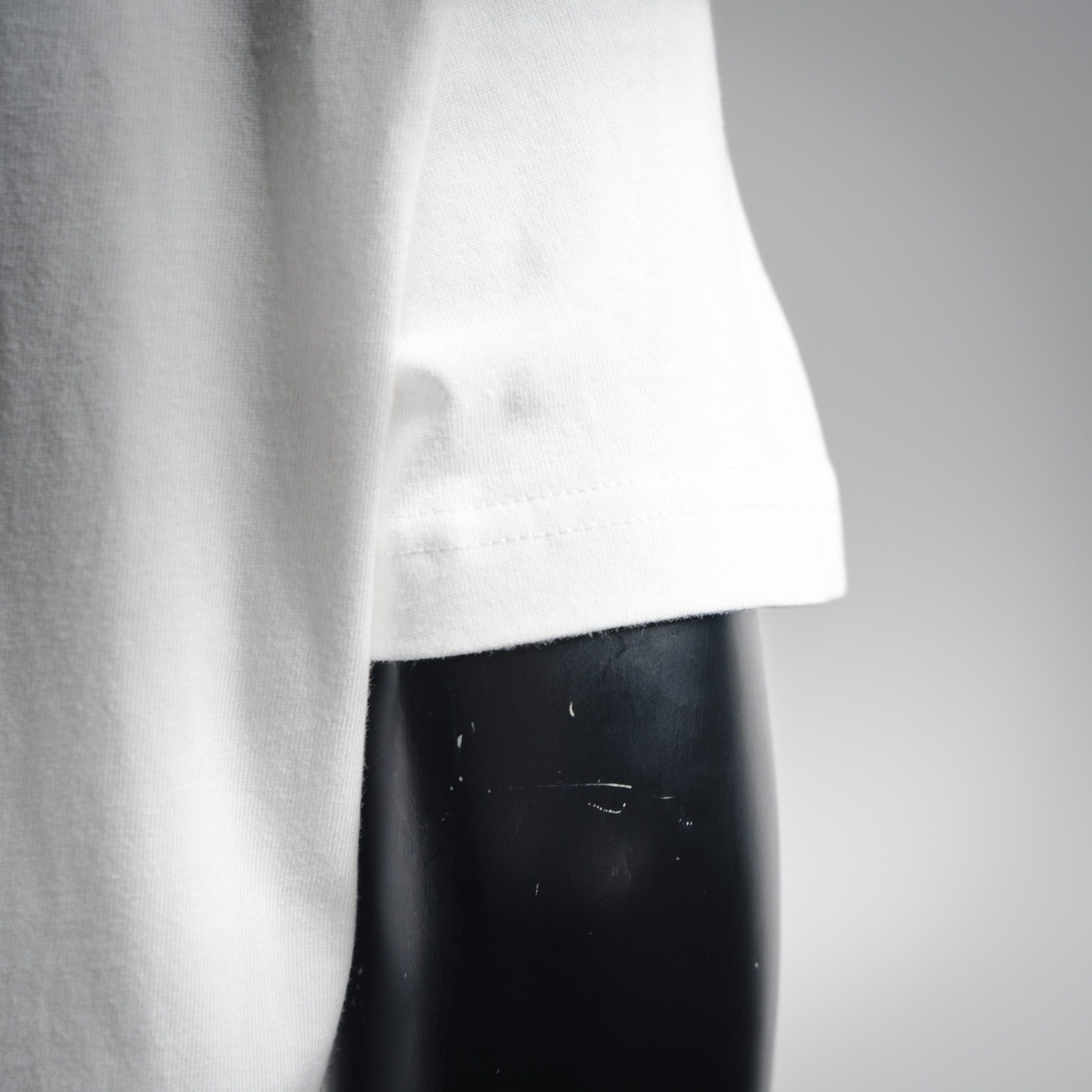 OUR LEGACY眯眼太阳logo印花短袖T恤-Chinese UA Cheap High Quatity Brand Clothes Bags handbags Sneakers wholesale wholesaler seller from China Factory suppliers Fashion Clothing Shoes best Quality Beautiful Price OUR LEGACY眯眼太阳logo印花短袖T恤