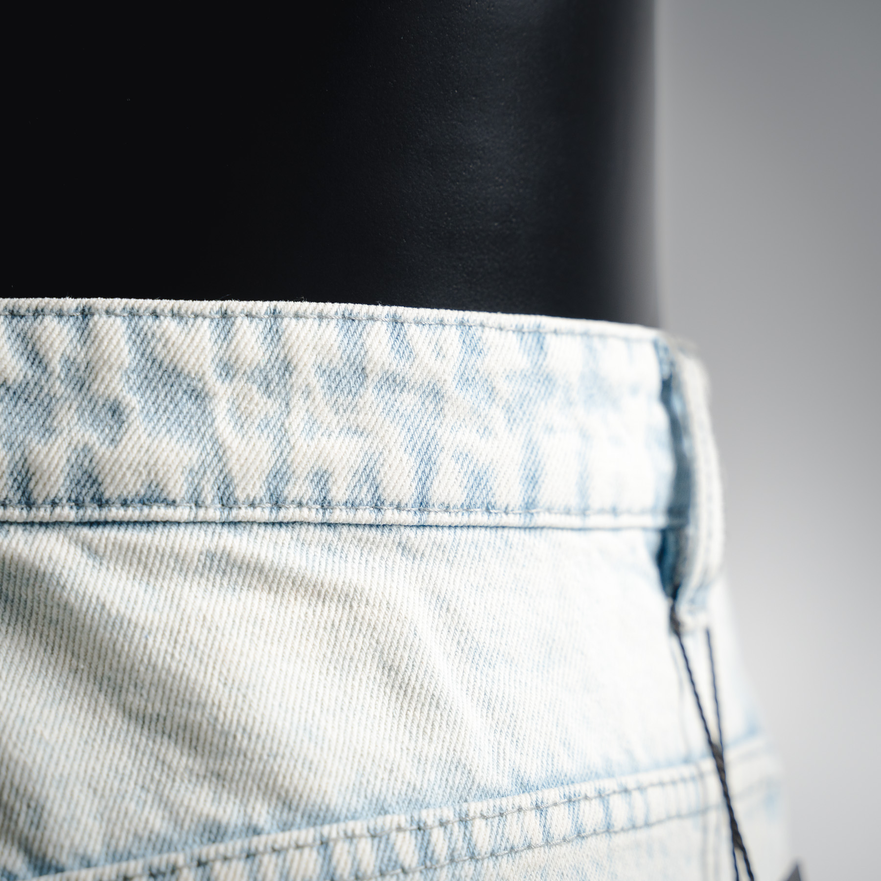 Drew House 笑脸阔腿破坏宽松直筒牛仔长裤牛仔裤-Chinese UA Cheap High Quatity Brand Clothes Bags handbags Sneakers wholesale wholesaler seller from China Factory suppliers Fashion Clothing Shoes best Quality Beautiful Price Drew House 笑脸阔腿破坏宽松直筒牛仔长裤牛仔裤