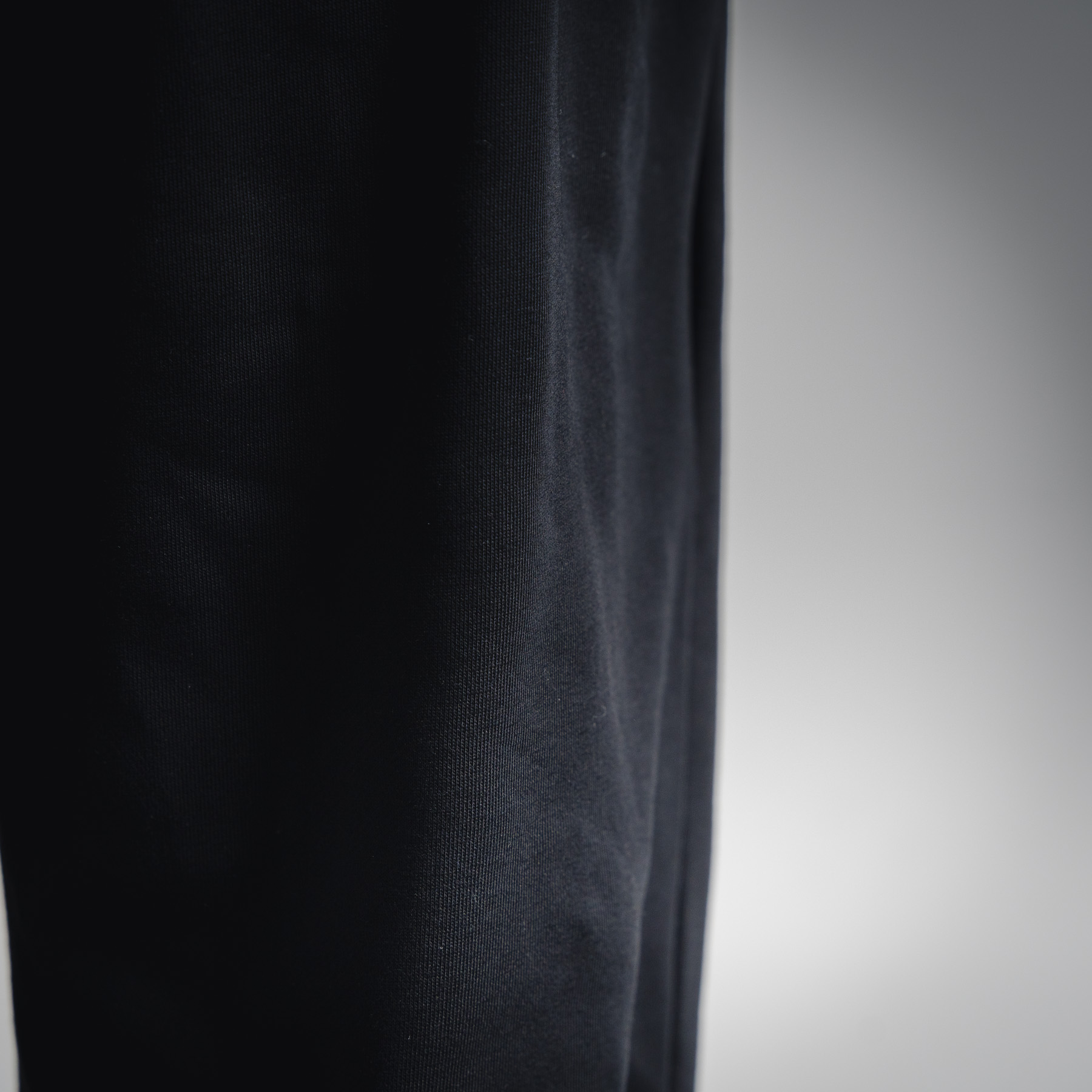 CELINE/赛琳 25ss织带字母logo运动休闲裤-Chinese UA Cheap High Quatity Brand Clothes Bags handbags Sneakers wholesale wholesaler seller from China Factory suppliers Fashion Clothing Shoes best Quality Beautiful Price CELINE/赛琳 25ss织带字母logo运动休闲裤