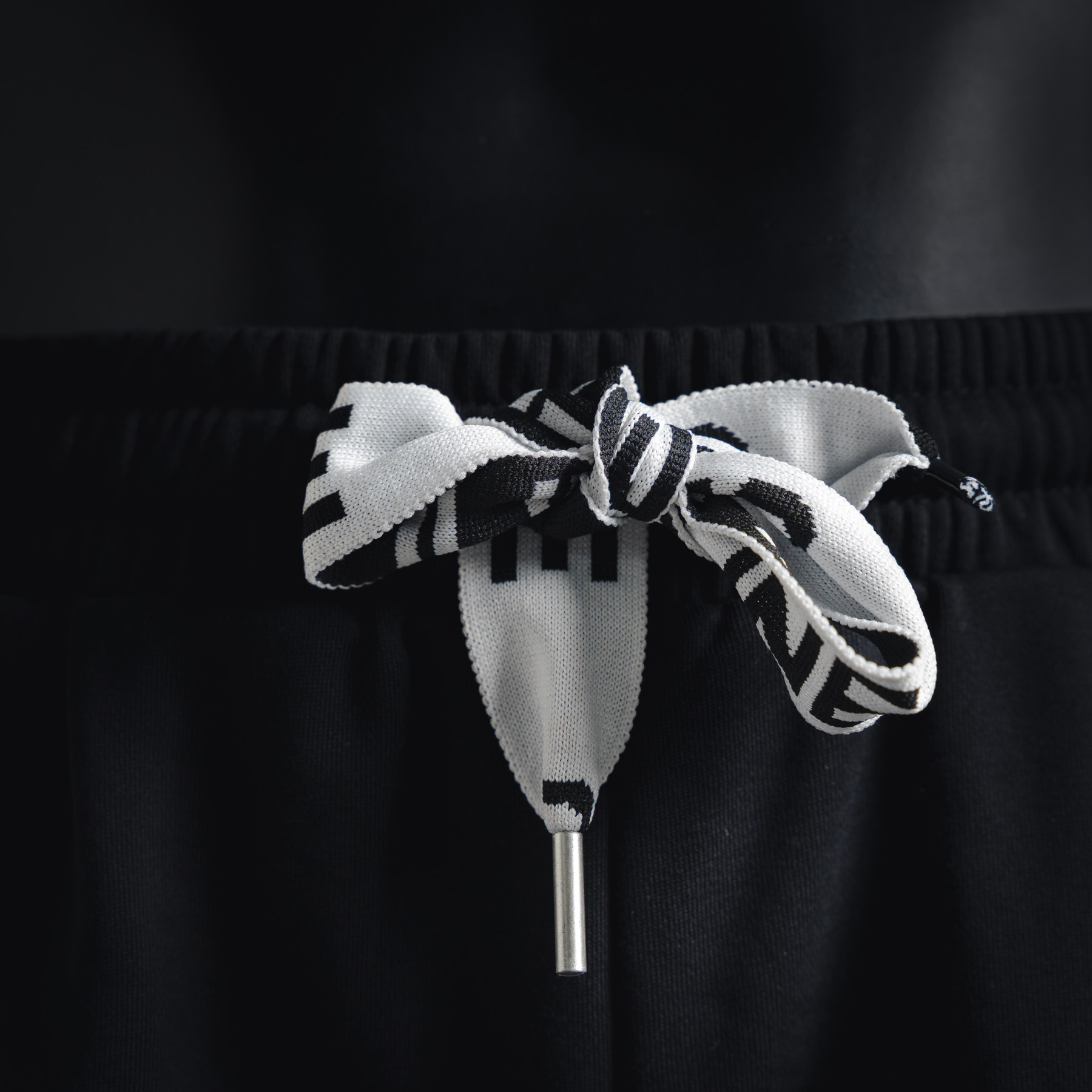 CELINE/赛琳 25ss织带字母logo运动休闲裤-Chinese UA Cheap High Quatity Brand Clothes Bags handbags Sneakers wholesale wholesaler seller from China Factory suppliers Fashion Clothing Shoes best Quality Beautiful Price CELINE/赛琳 25ss织带字母logo运动休闲裤