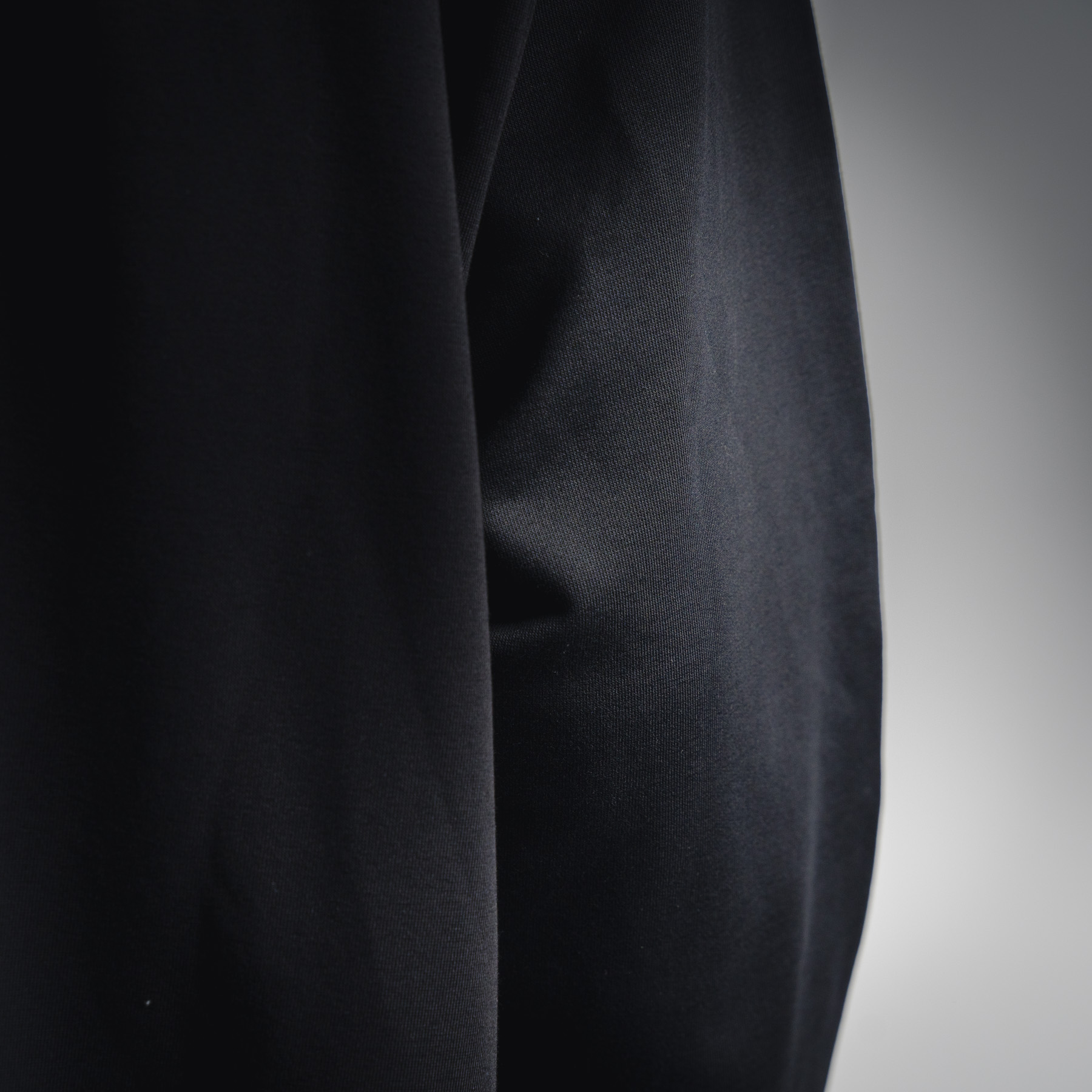 CELINE/赛琳 25ss织带字母连帽卫衣-Chinese UA Cheap High Quatity Brand Clothes Bags handbags Sneakers wholesale wholesaler seller from China Factory suppliers Fashion Clothing Shoes best Quality Beautiful Price CELINE/赛琳 25ss织带字母连帽卫衣