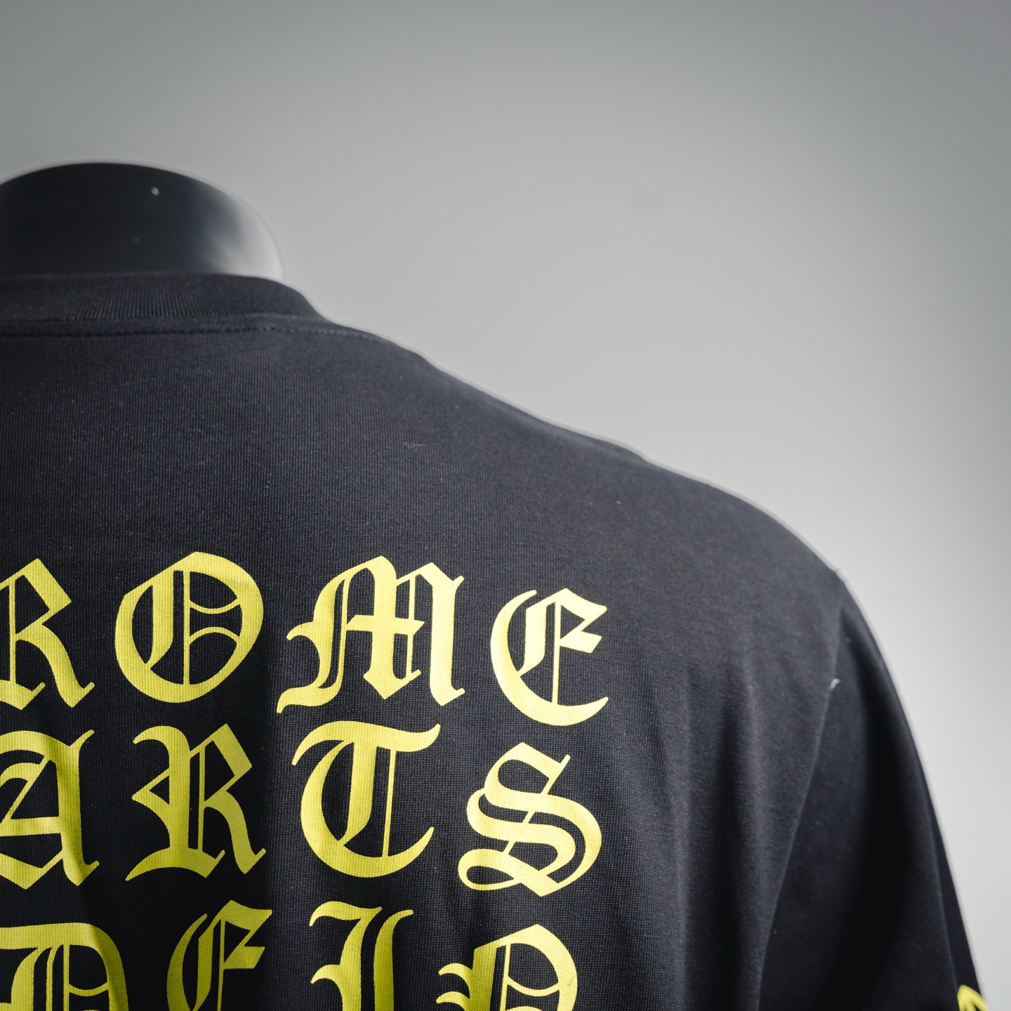 Come hearts/克罗心CH 25ss梵文柠檬绿圆领长袖黑色/白色-Chinese UA Cheap High Quatity Brand Clothes Bags handbags Sneakers wholesale wholesaler seller from China Factory suppliers Fashion Clothing Shoes best Quality Beautiful Price Come hearts/克罗心CH 25ss梵文柠檬绿圆领长袖黑色/白色