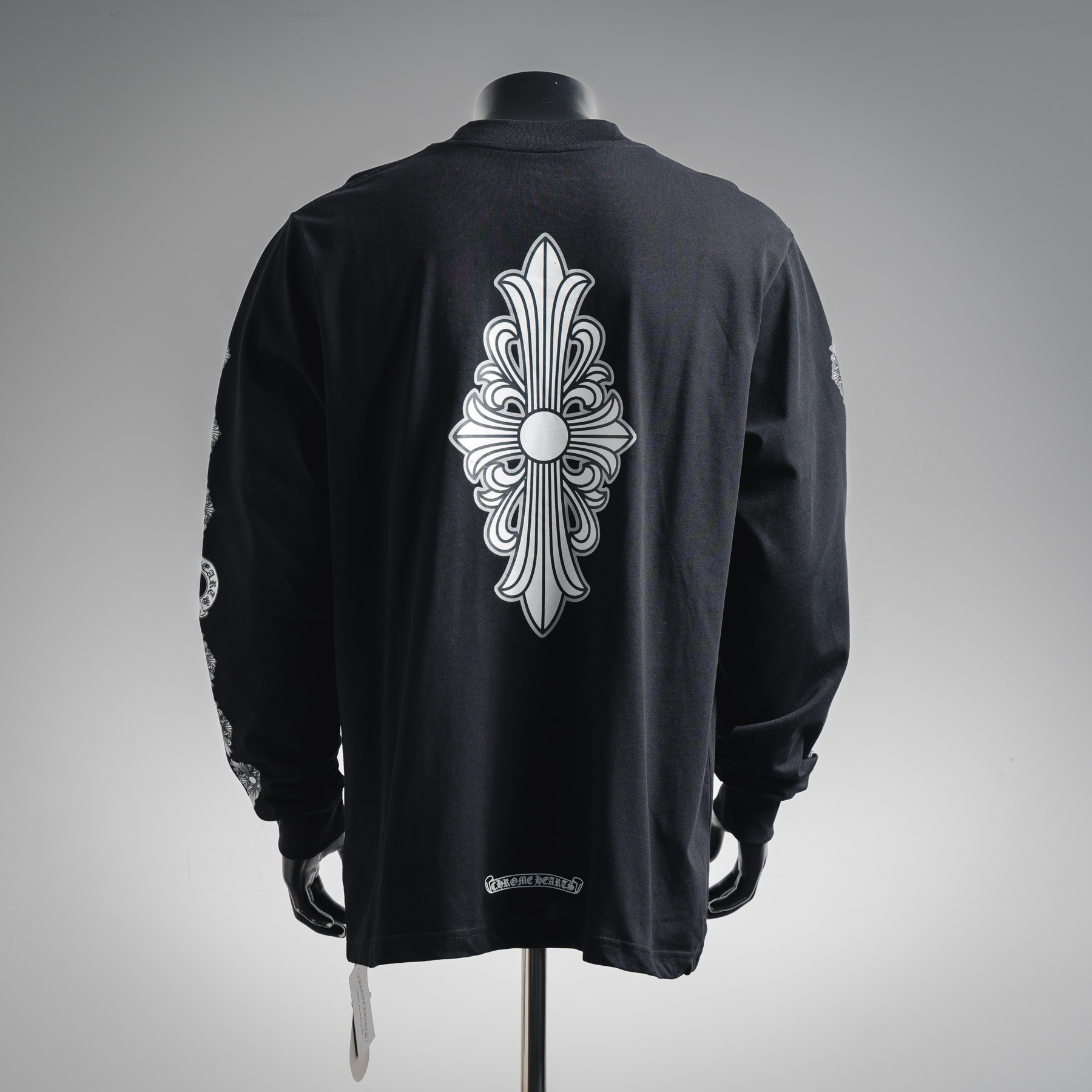 Come hearts/克罗心CH 25ss后背十字架圆领长袖黑色/白色-High Quatity Cheap Brand wholesale wholesaler seller Clothes Bags handbags Sneakers Top Fashion Clothing Shoes from China Factory Chinese suppliers best Quality Beautiful Price Come hearts/克罗心CH 25ss后背十字架圆领长袖黑色/白色