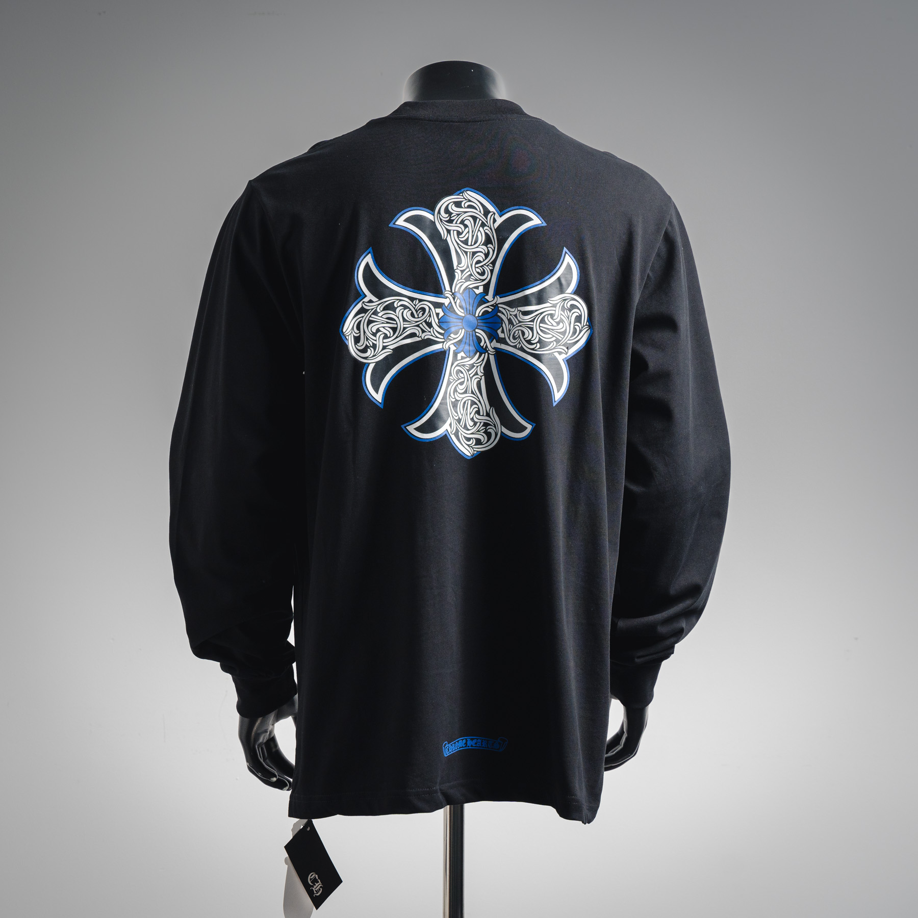 Come hearts/克罗心CH 25ss蓝色马蹄十字圆领长袖黑色/白色-High Quatity Cheap Brand wholesale wholesaler seller Clothes Bags handbags Sneakers Top Fashion Clothing Shoes from China Factory Chinese suppliers best Quality Beautiful Price Come hearts/克罗心CH 25ss蓝色马蹄十字圆领长袖黑色/白色