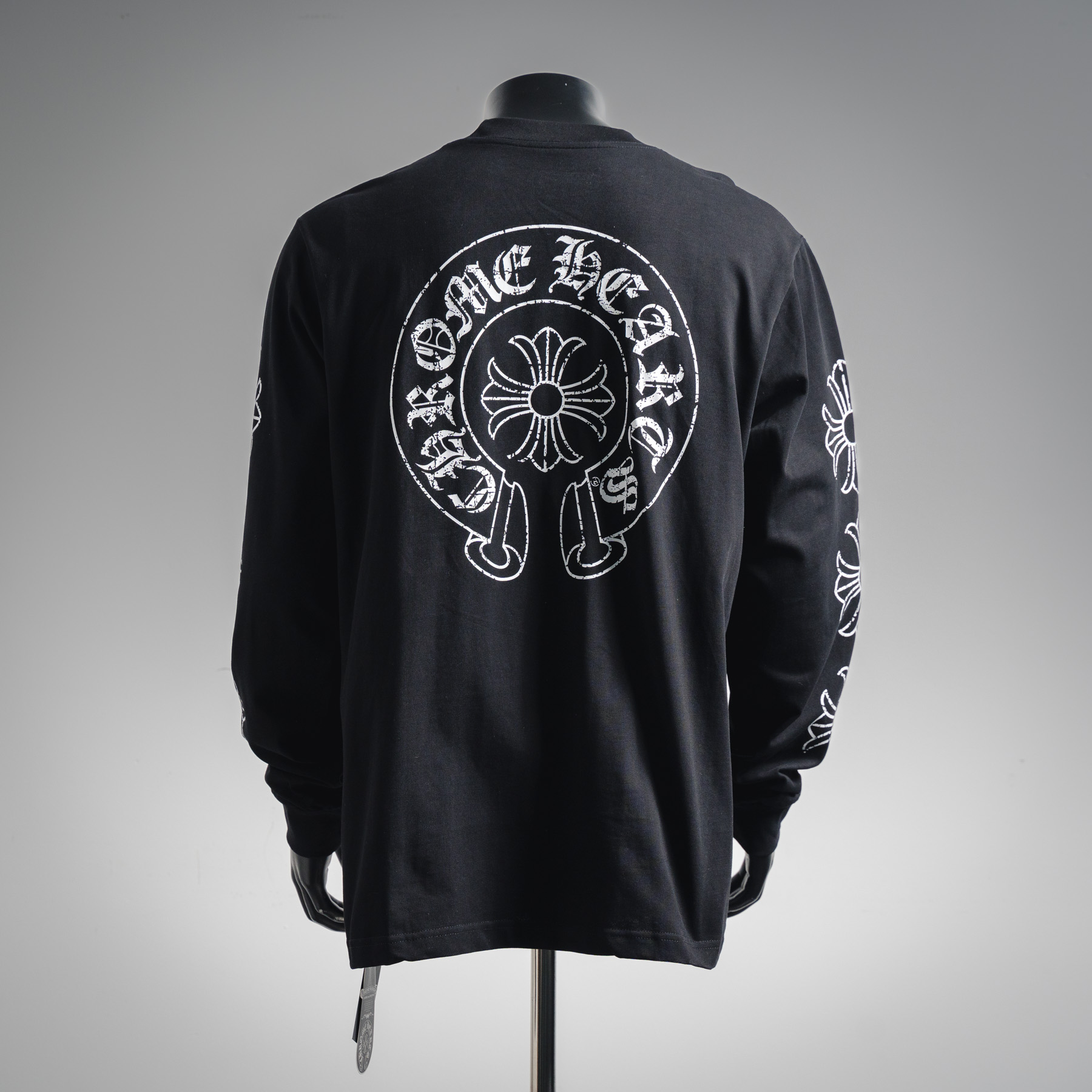 Come hearts/克罗心CH 25ss破损马蹄圆领长袖 黑色/白色-High Quatity Cheap Brand wholesale wholesaler seller Clothes Bags handbags Sneakers Top Fashion Clothing Shoes from China Factory Chinese suppliers best Quality Beautiful Price Come hearts/克罗心CH 25ss破损马蹄圆领长袖 黑色/白色