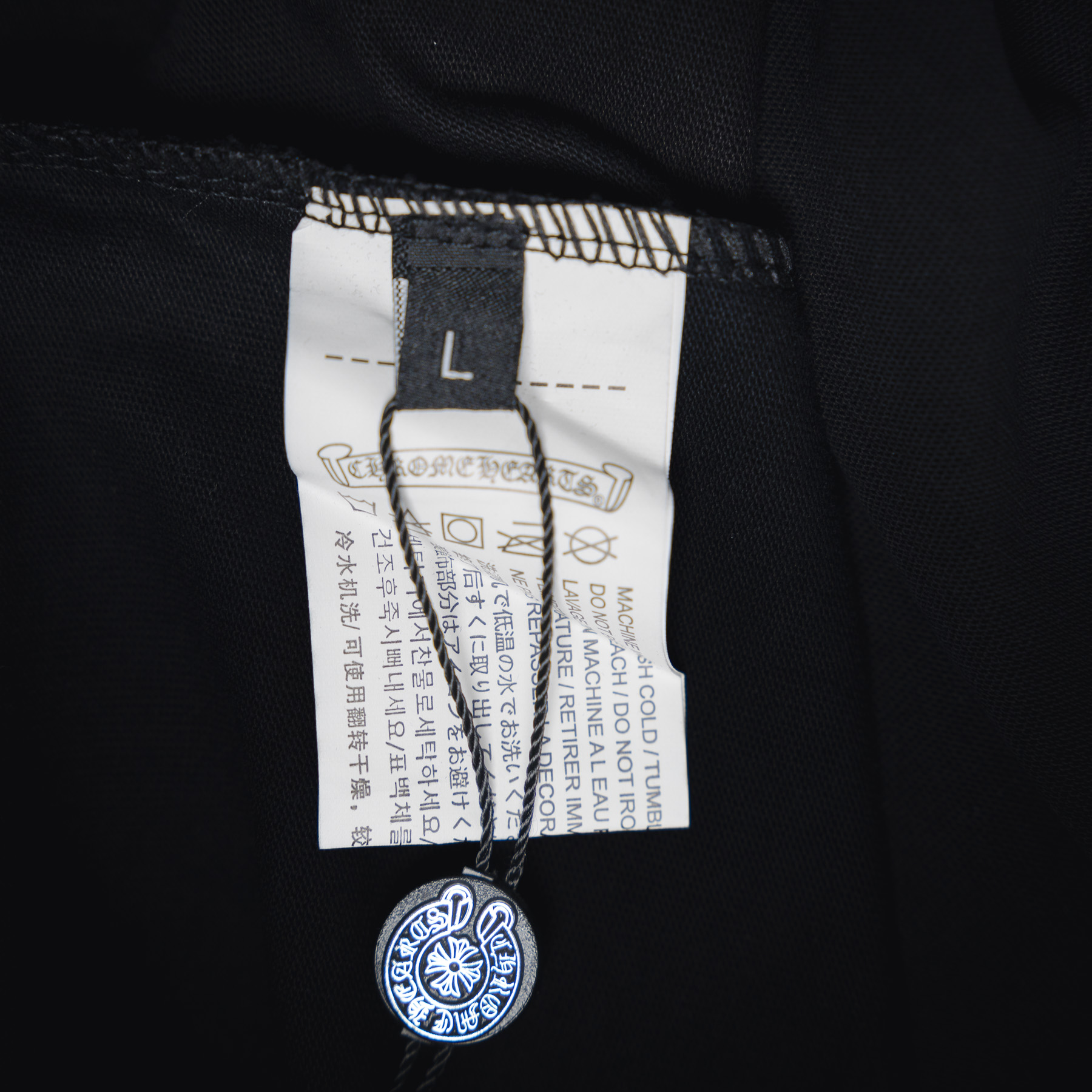 Come hearts/克罗心CH 25ss破损马蹄圆领长袖 黑色/白色-High Quatity Cheap Brand wholesale wholesaler seller Clothes Bags handbags Sneakers Top Fashion Clothing Shoes from China Factory Chinese suppliers best Quality Beautiful Price Come hearts/克罗心CH 25ss破损马蹄圆领长袖 黑色/白色