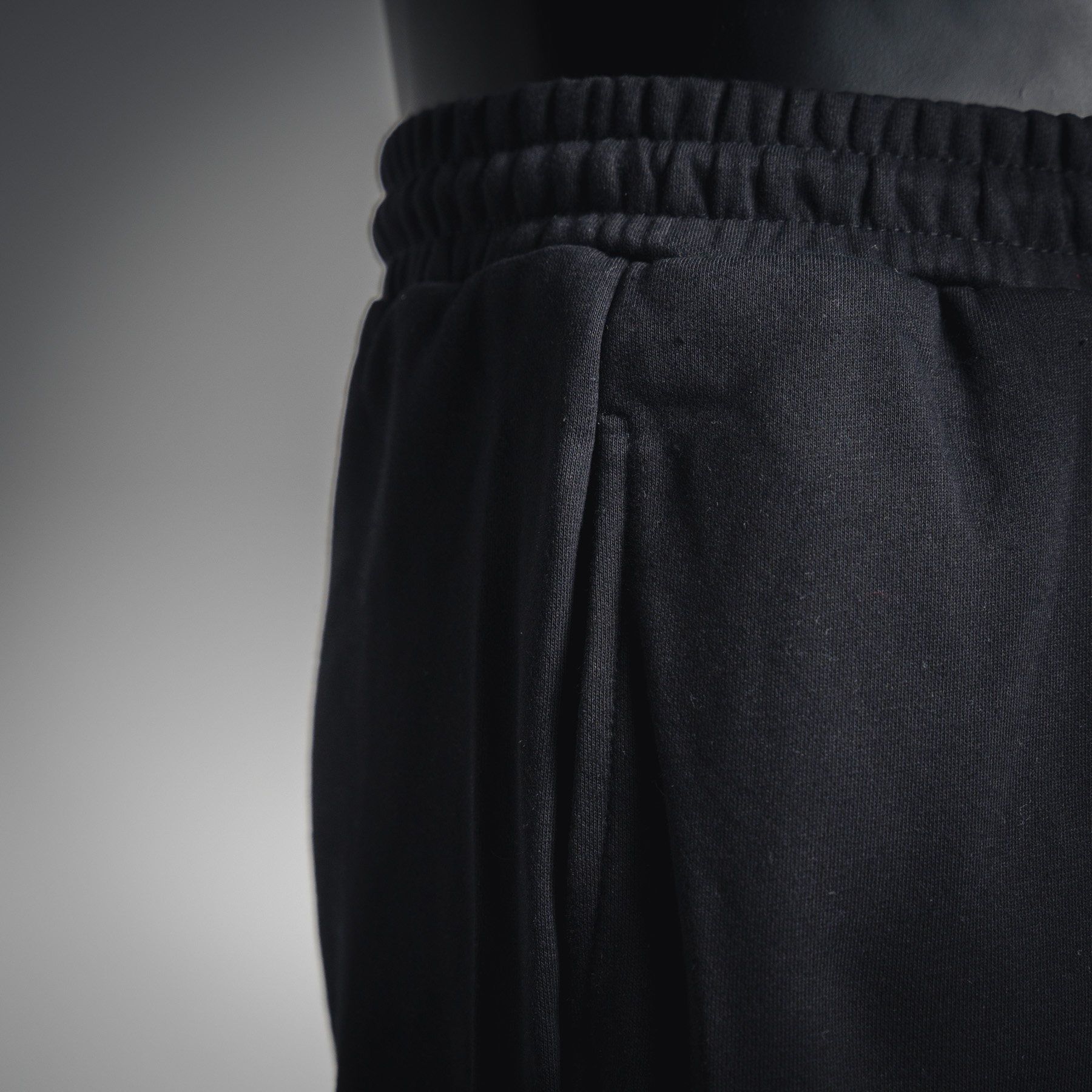 Celine/赛琳 CE 25ss 经典字母刺绣休闲运动卫裤长裤-Chinese UA Cheap High Quatity Brand Clothes Bags handbags Sneakers wholesale wholesaler seller from China Factory suppliers Fashion Clothing Shoes best Quality Beautiful Price Celine/赛琳 CE 25ss 经典字母刺绣休闲运动卫裤长裤