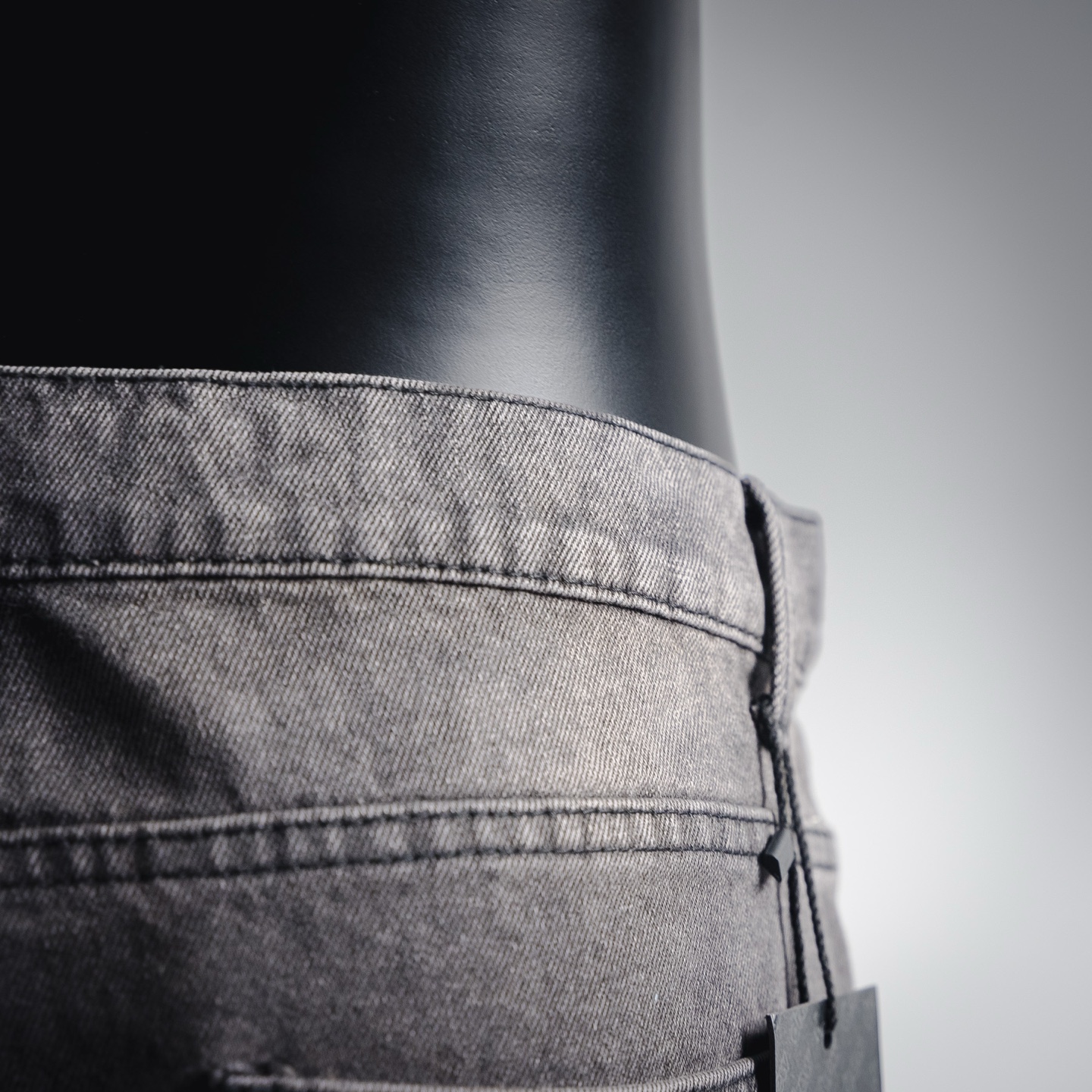 Drew house比伯同款笑脸高街破洞水洗泼墨牛仔裤 黑-High Quatity Cheap Brand wholesale wholesaler seller Clothes Bags handbags Sneakers Top Fashion Clothing Shoes from China Factory Chinese suppliers best Quality Beautiful Price Drew house比伯同款笑脸高街破洞水洗泼墨牛仔裤 黑