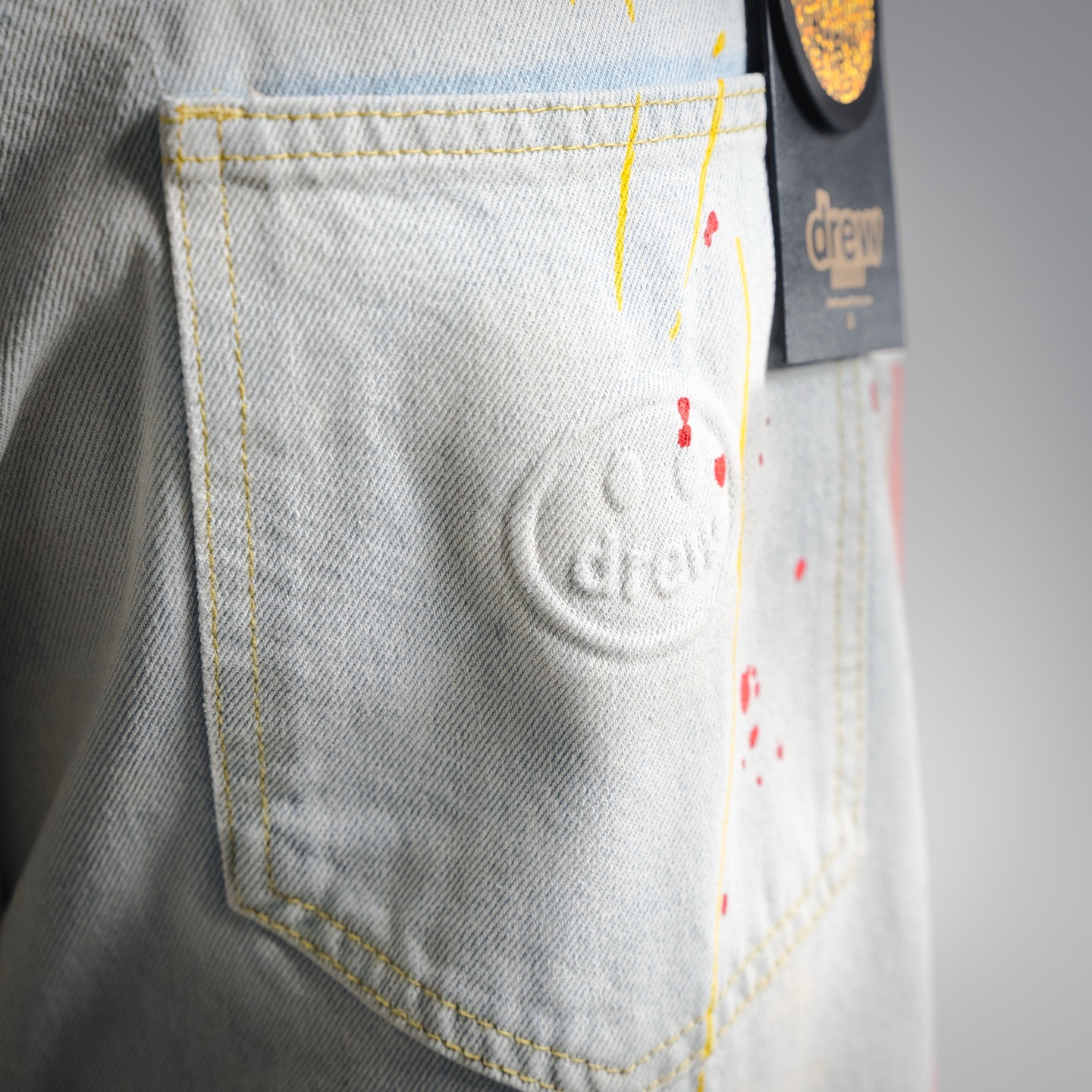 DREW HOUSE 泰迪熊笑脸牛仔裤破洞宽松高街泼墨男女休闲直筒牛仔 蓝-Chinese UA Cheap High Quatity Brand Clothes Bags handbags Sneakers wholesale wholesaler seller from China Factory suppliers Fashion Clothing Shoes best Quality Beautiful Price DREW HOUSE 泰迪熊笑脸牛仔裤破洞宽松高街泼墨男女休闲直筒牛仔 蓝